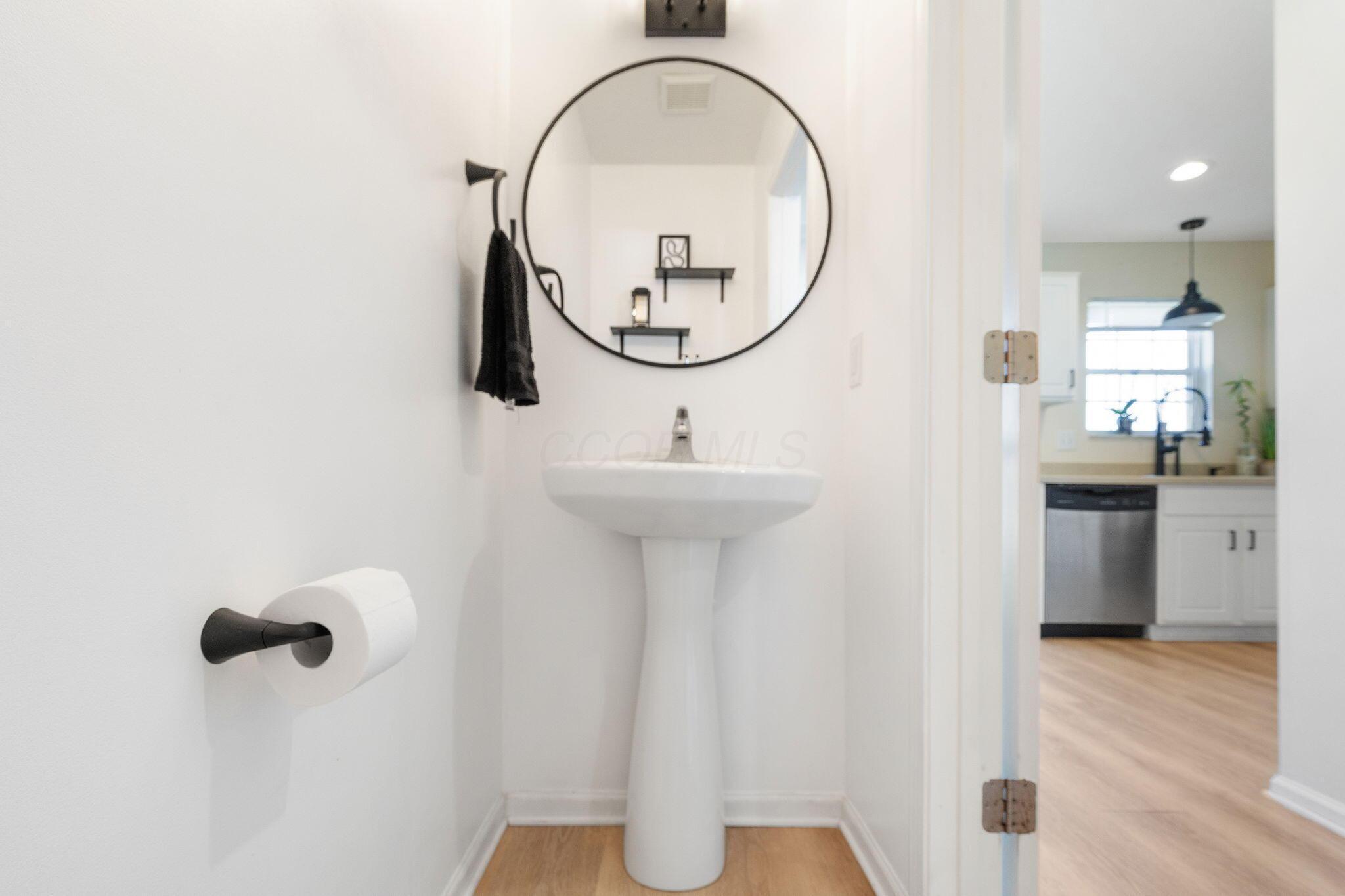 6188 Downwing Lane, 20