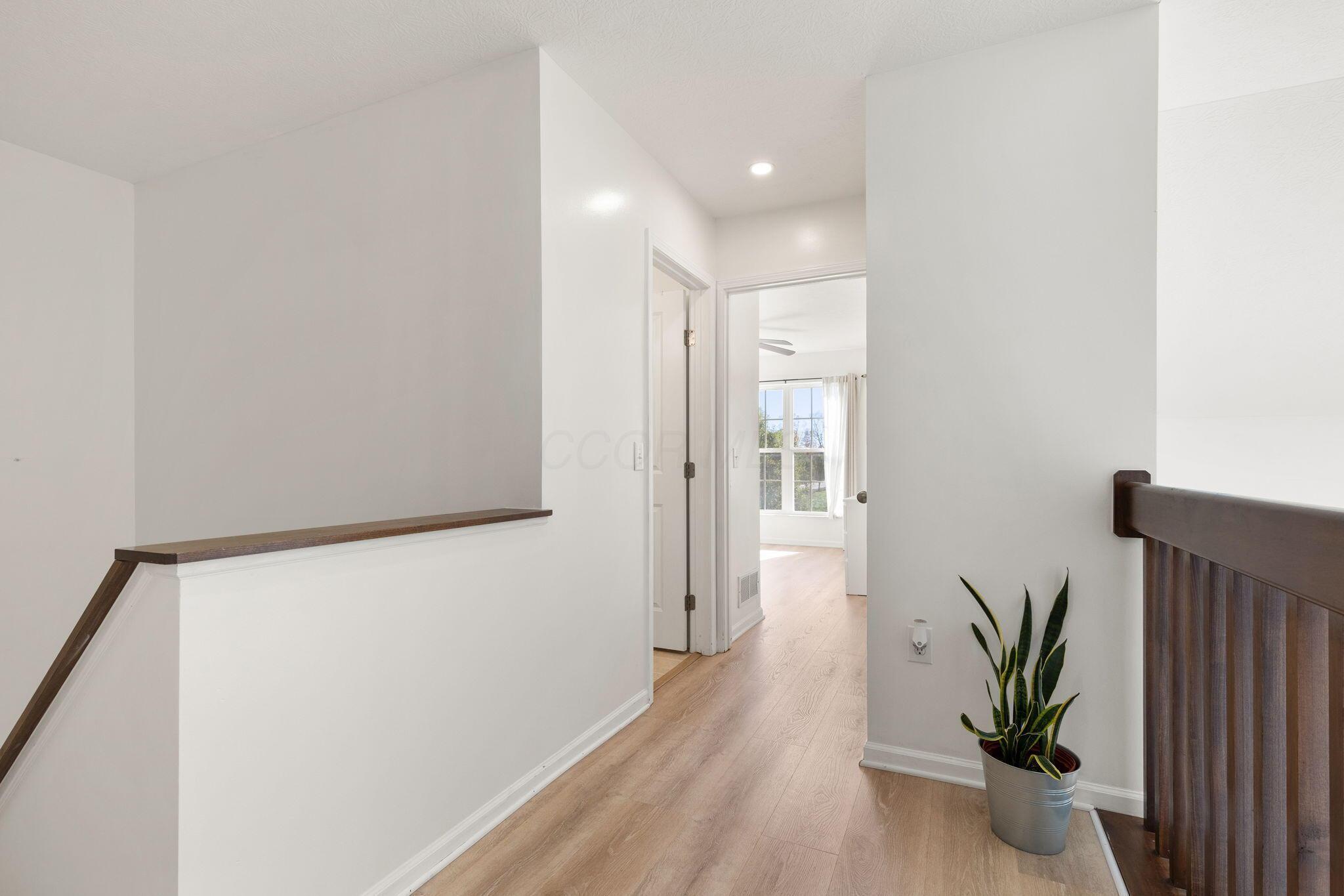 6188 Downwing Lane, 20