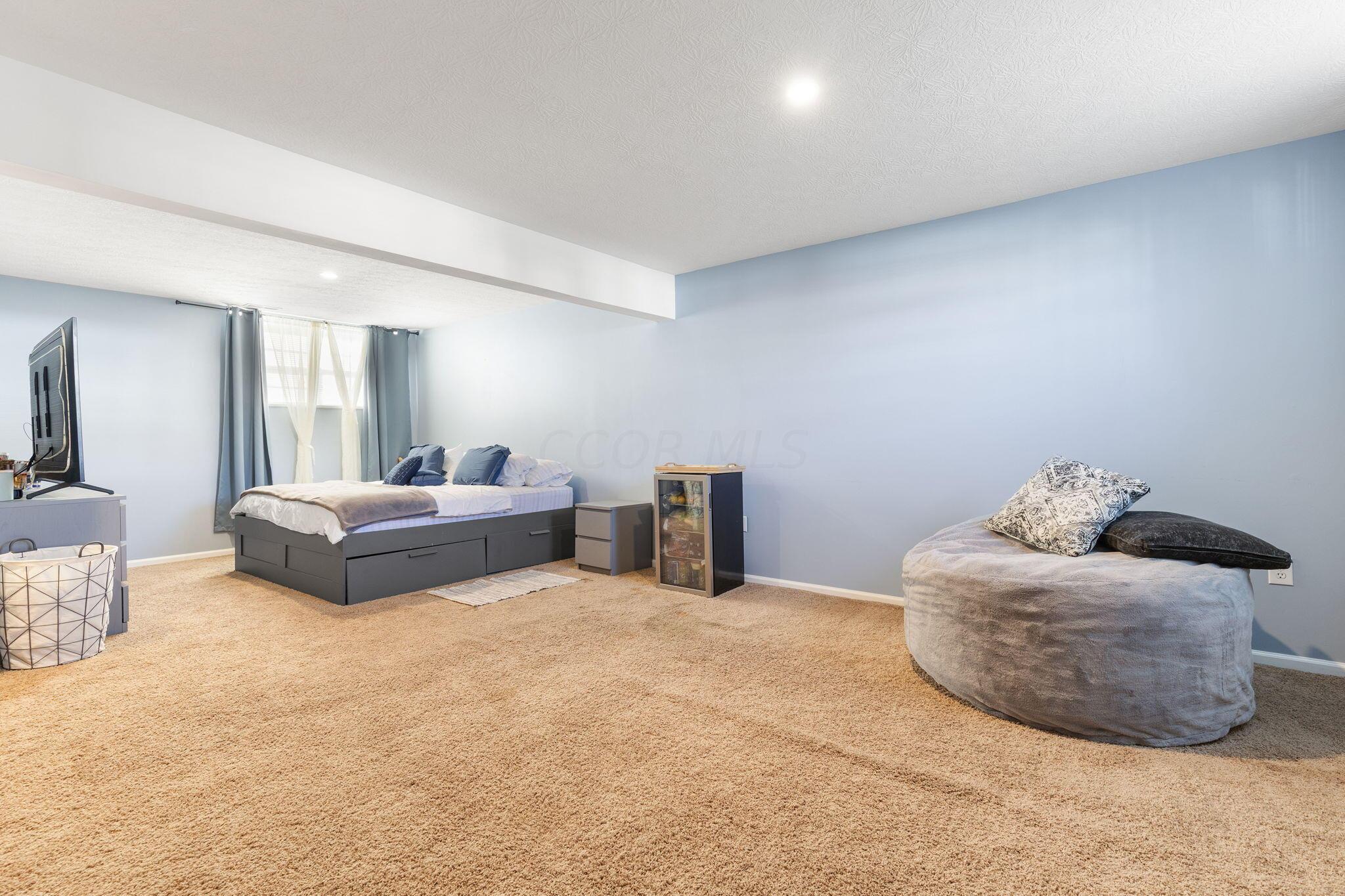 6188 Downwing Lane, 20