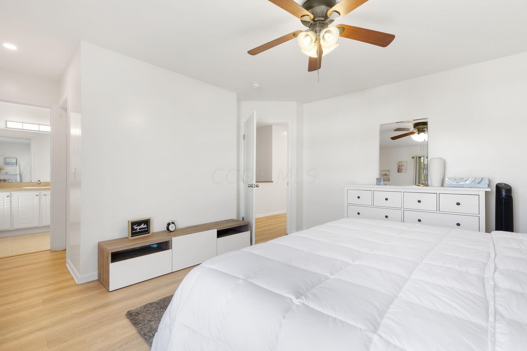 6188 Downwing Lane, 20