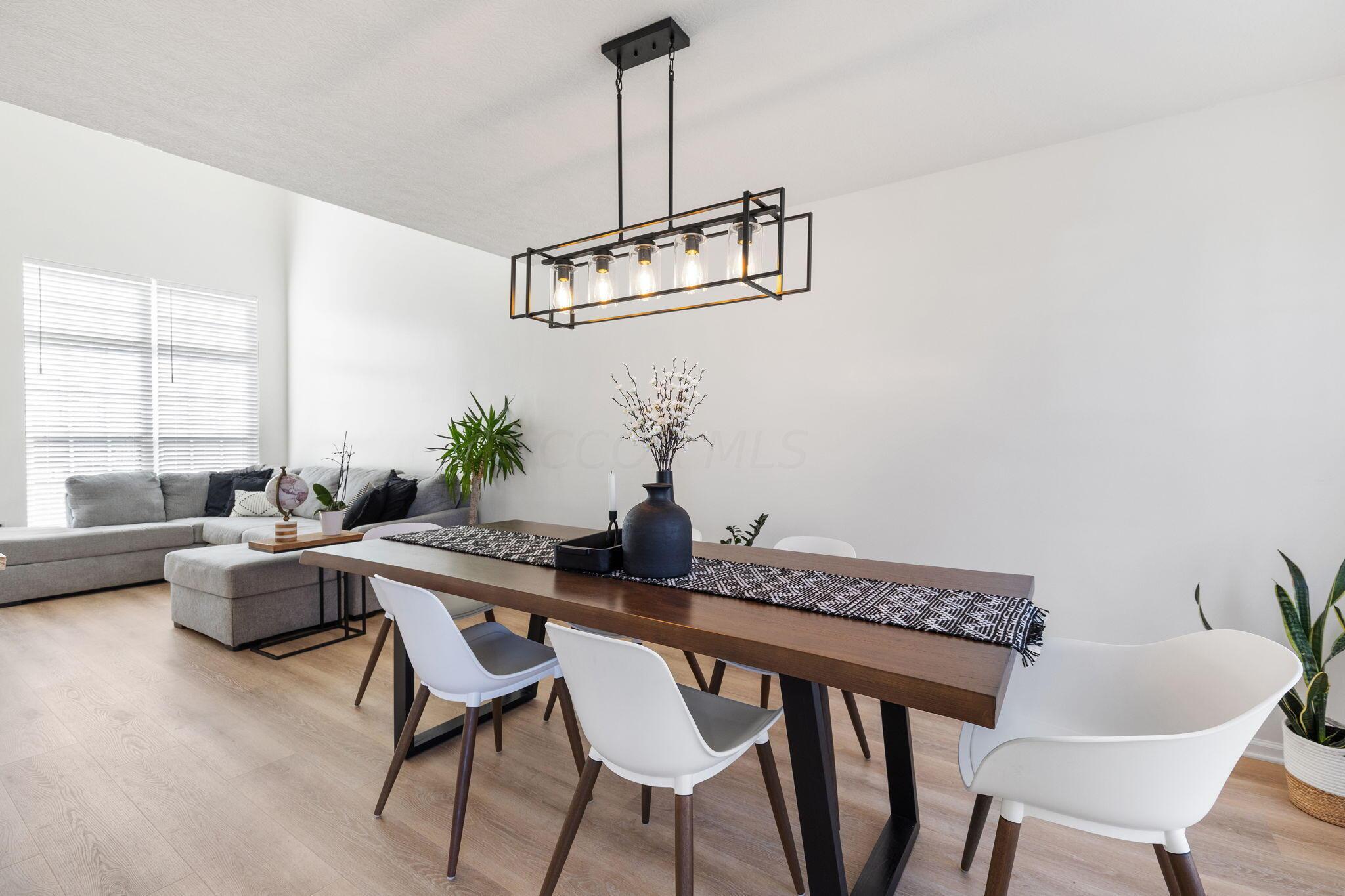 6188 Downwing Lane, 20