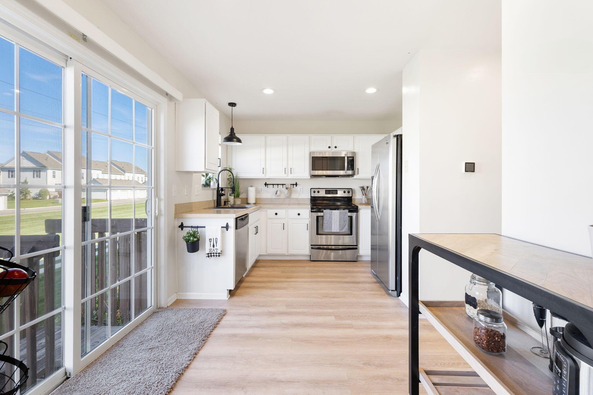 6188 Downwing Lane, 20