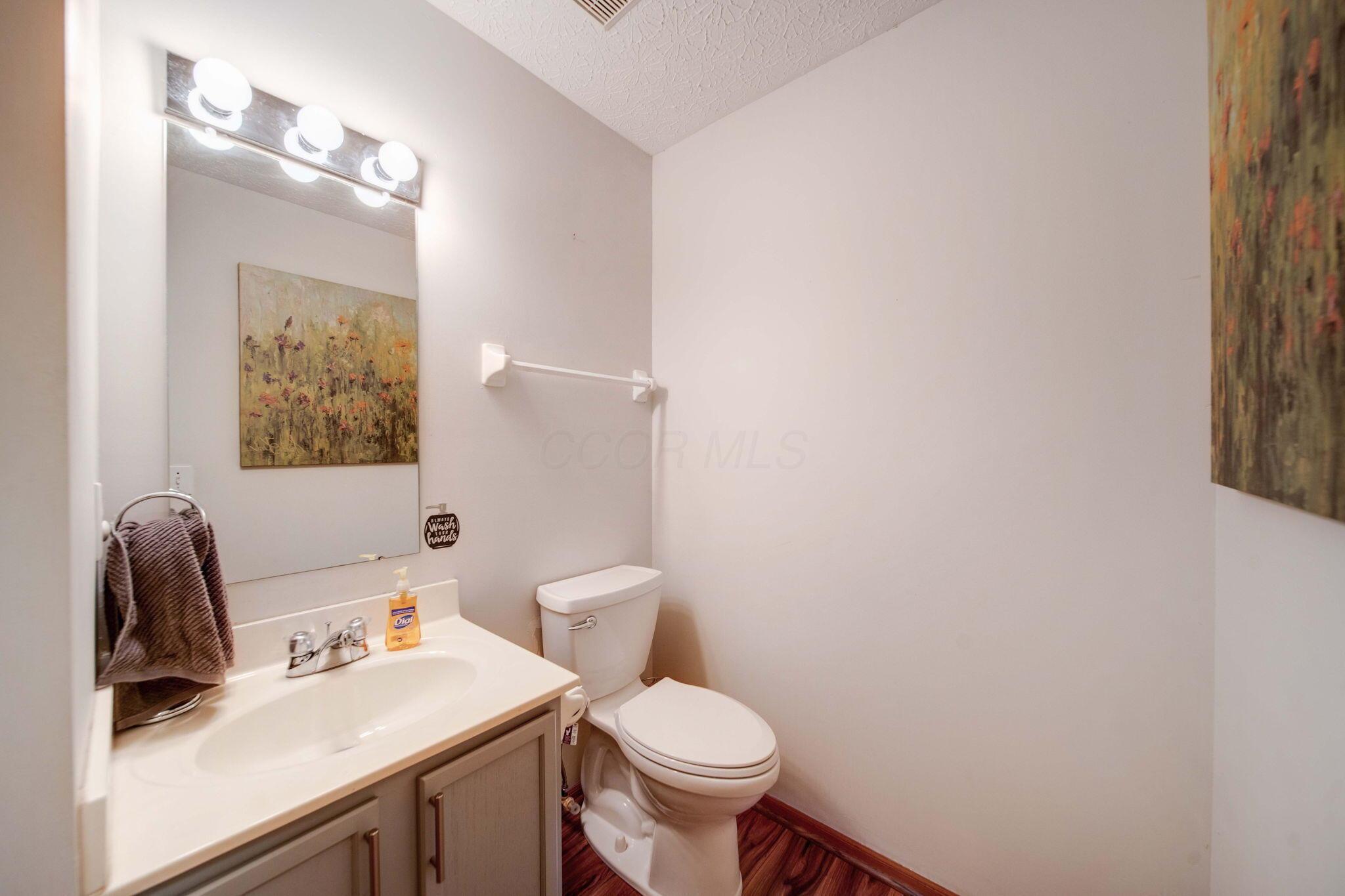 2772 Eastern Glen Drive, 79