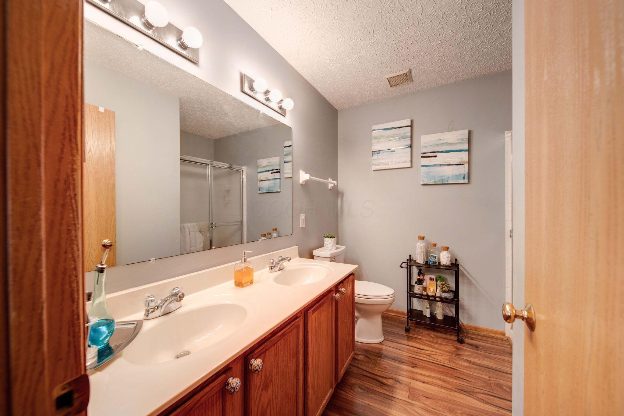 2772 Eastern Glen Drive, 79