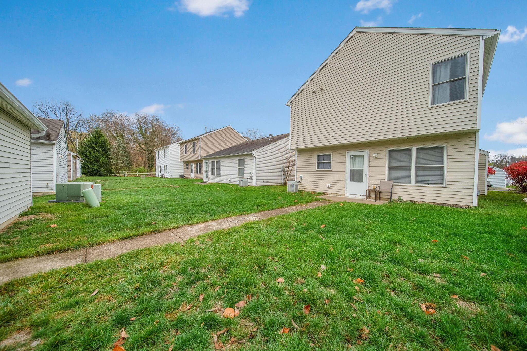 2772 Eastern Glen Drive, 79