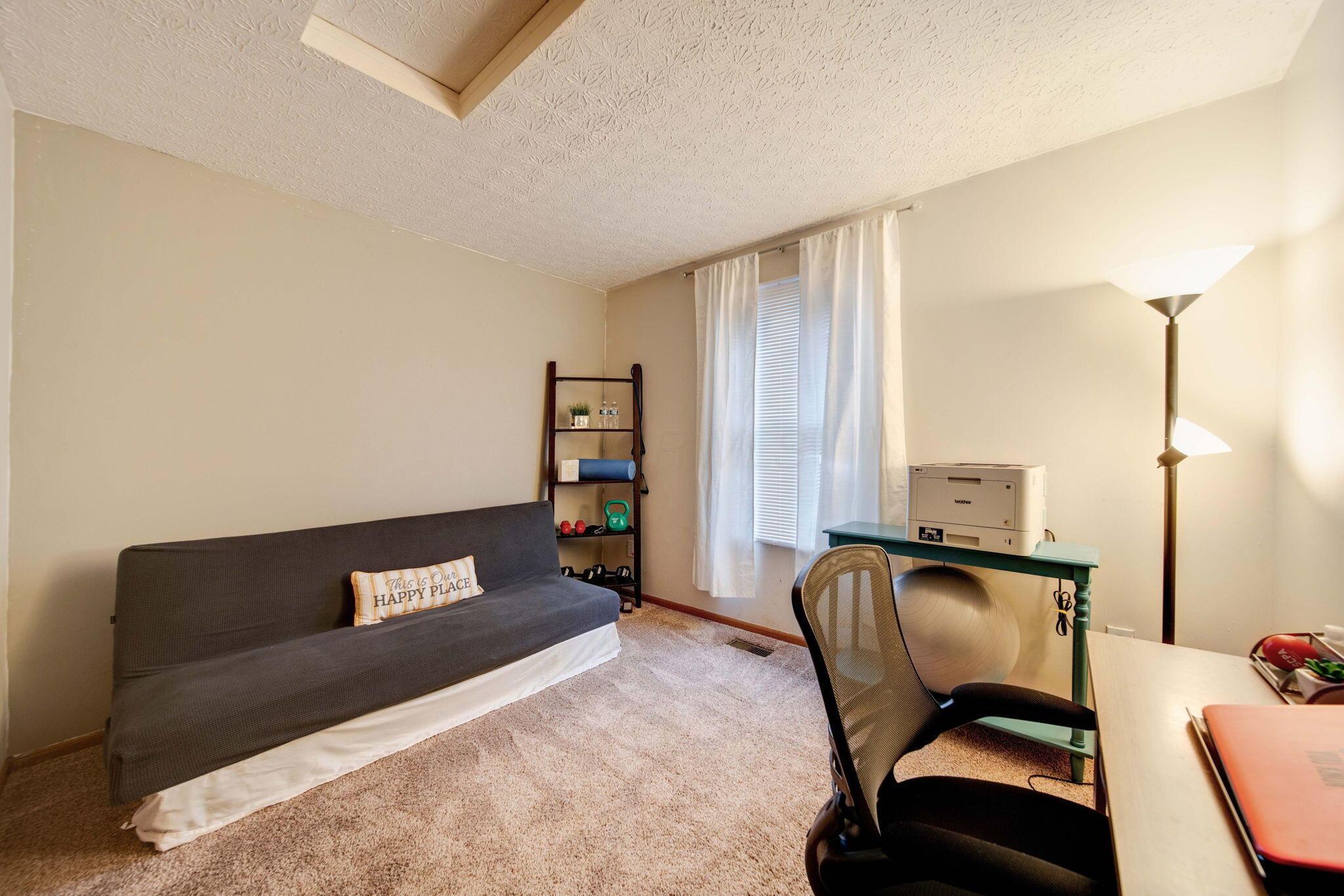 2772 Eastern Glen Drive, 79