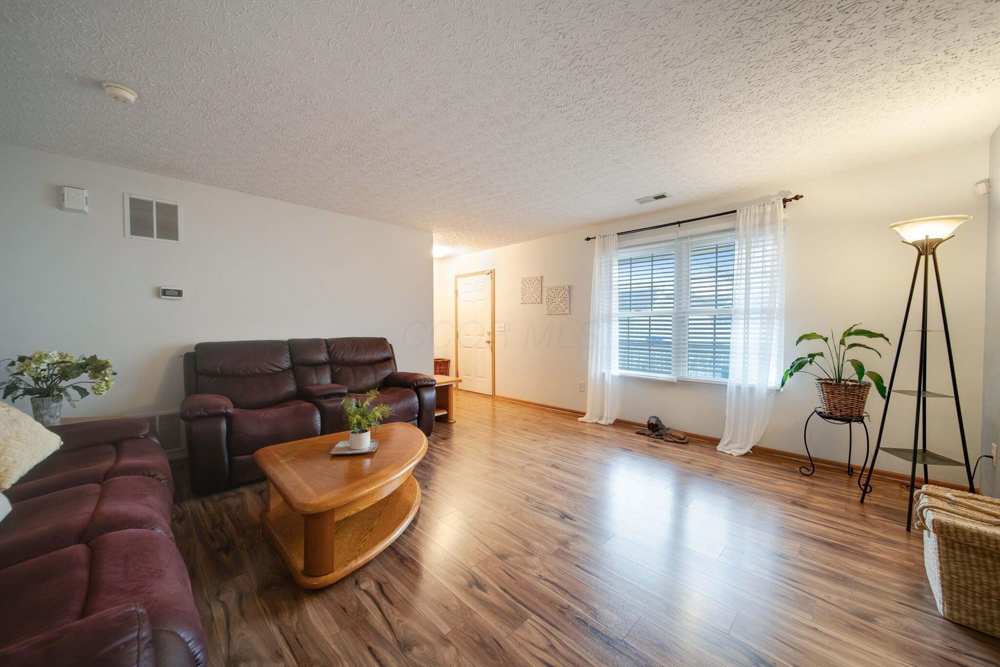 2772 Eastern Glen Drive, 79