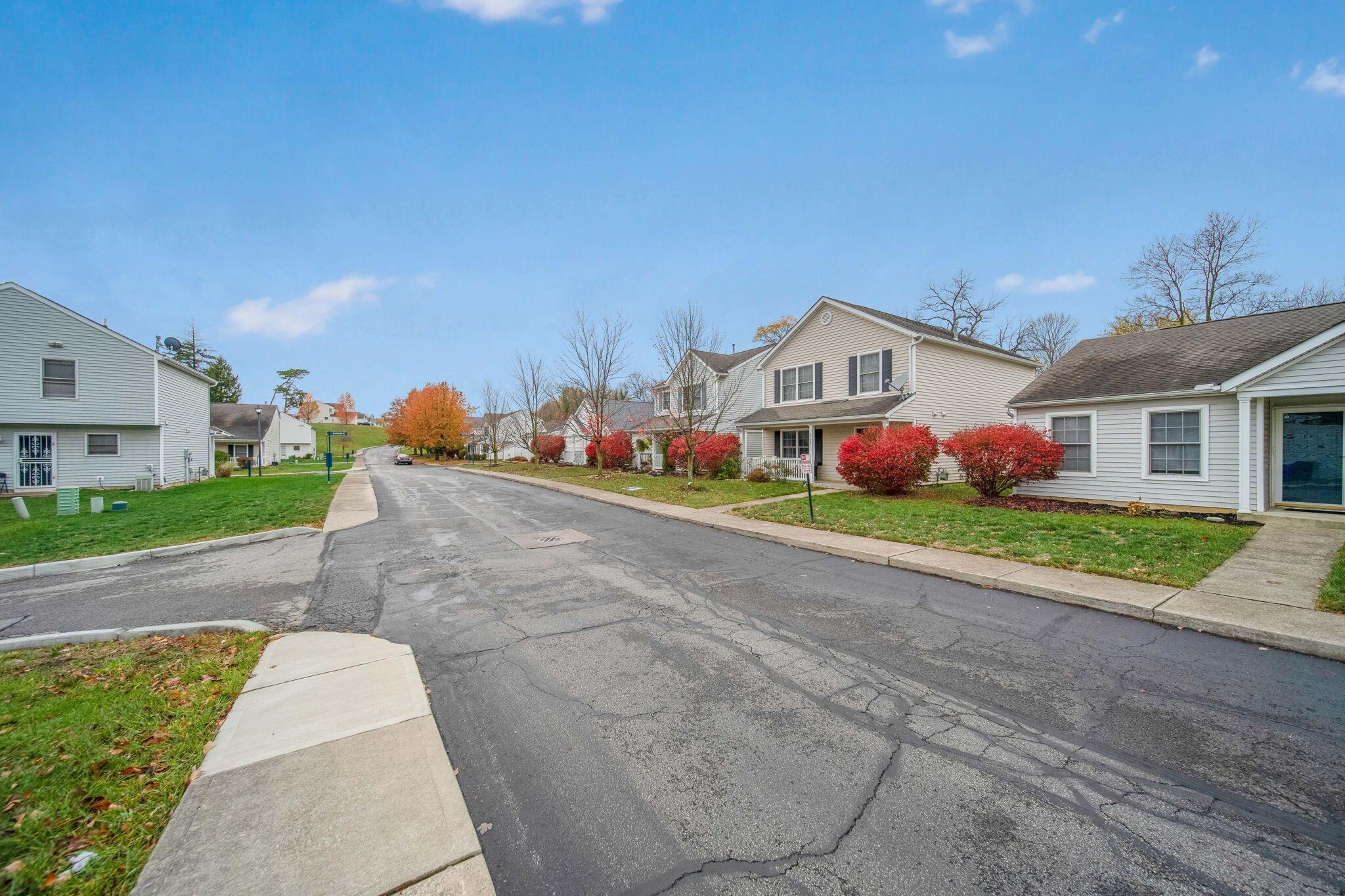 2772 Eastern Glen Drive, 79