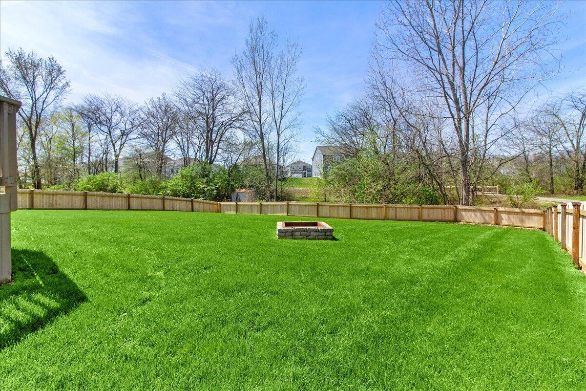 107 Curly Smart Circle