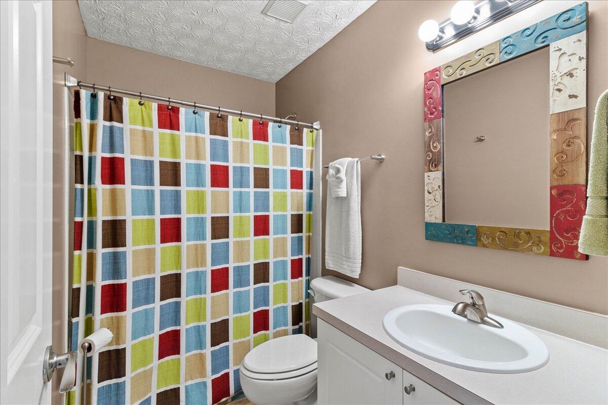 107 Curly Smart Circle