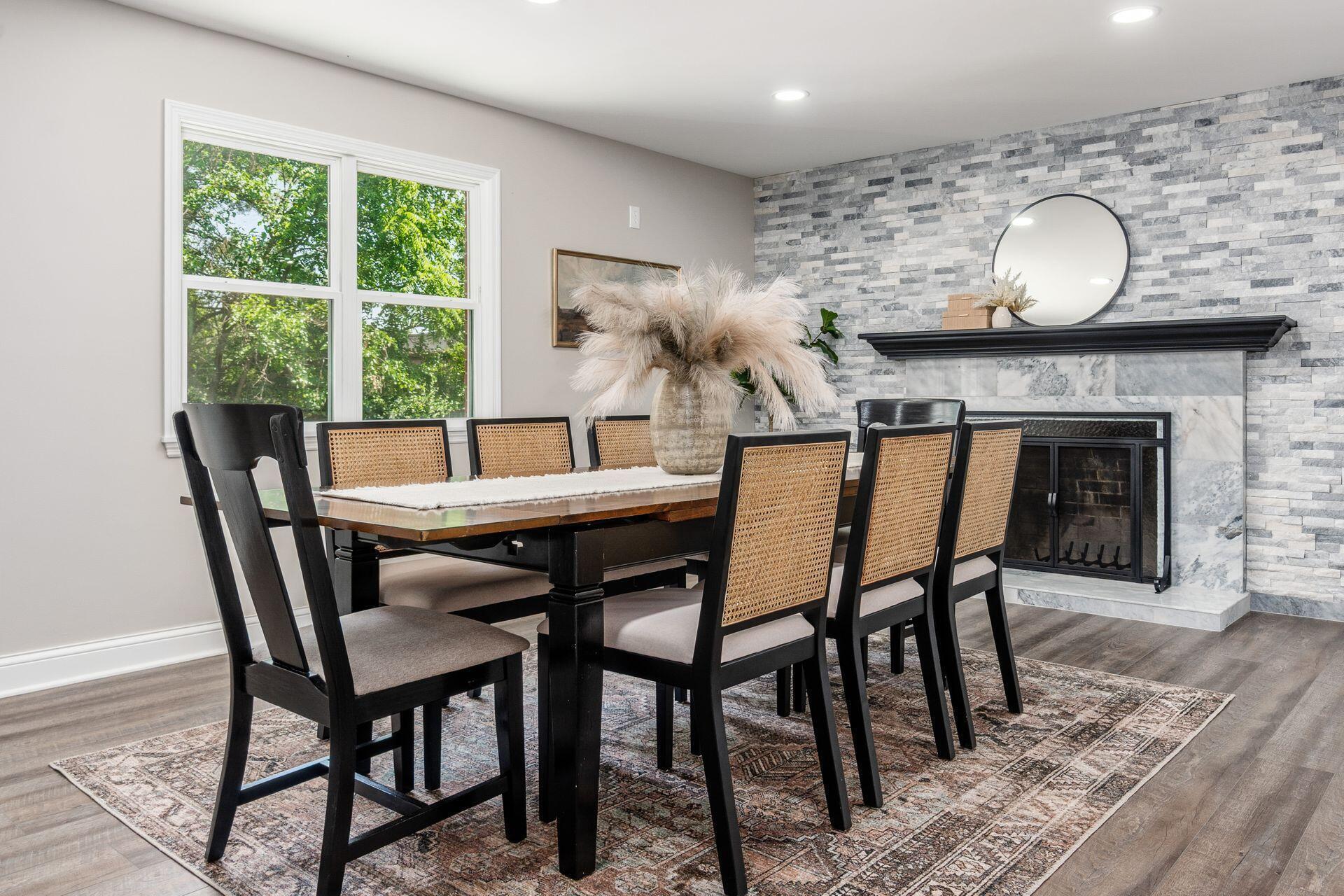 1120 Fairway Boulevard