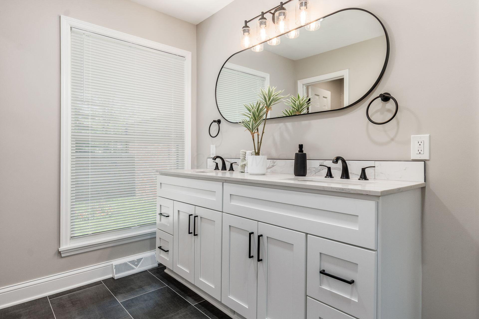 1120 Fairway Boulevard