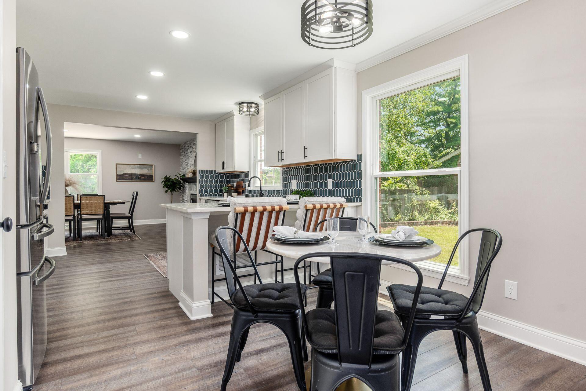 1120 Fairway Boulevard