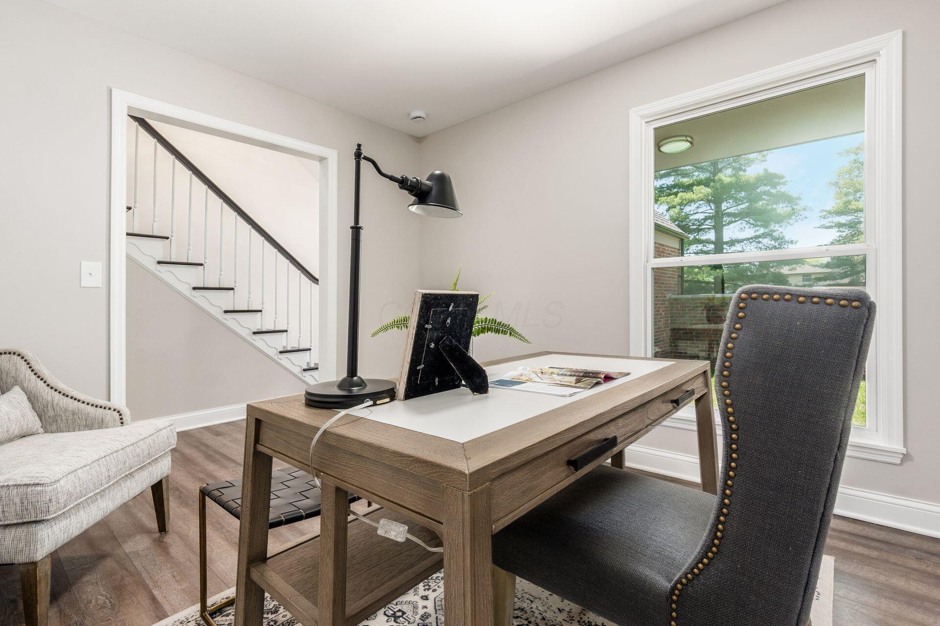 1120 Fairway Boulevard