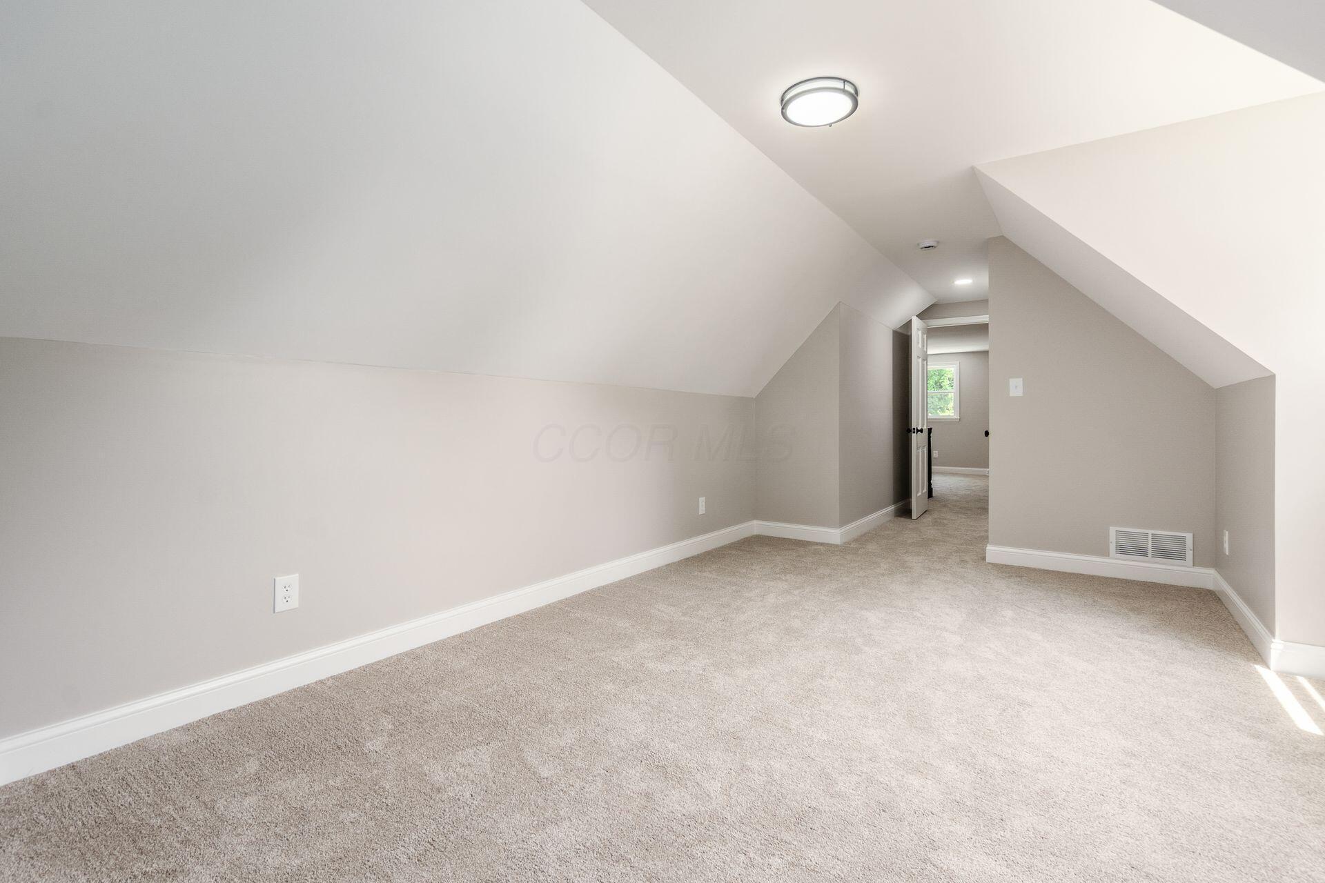 1120 Fairway Boulevard