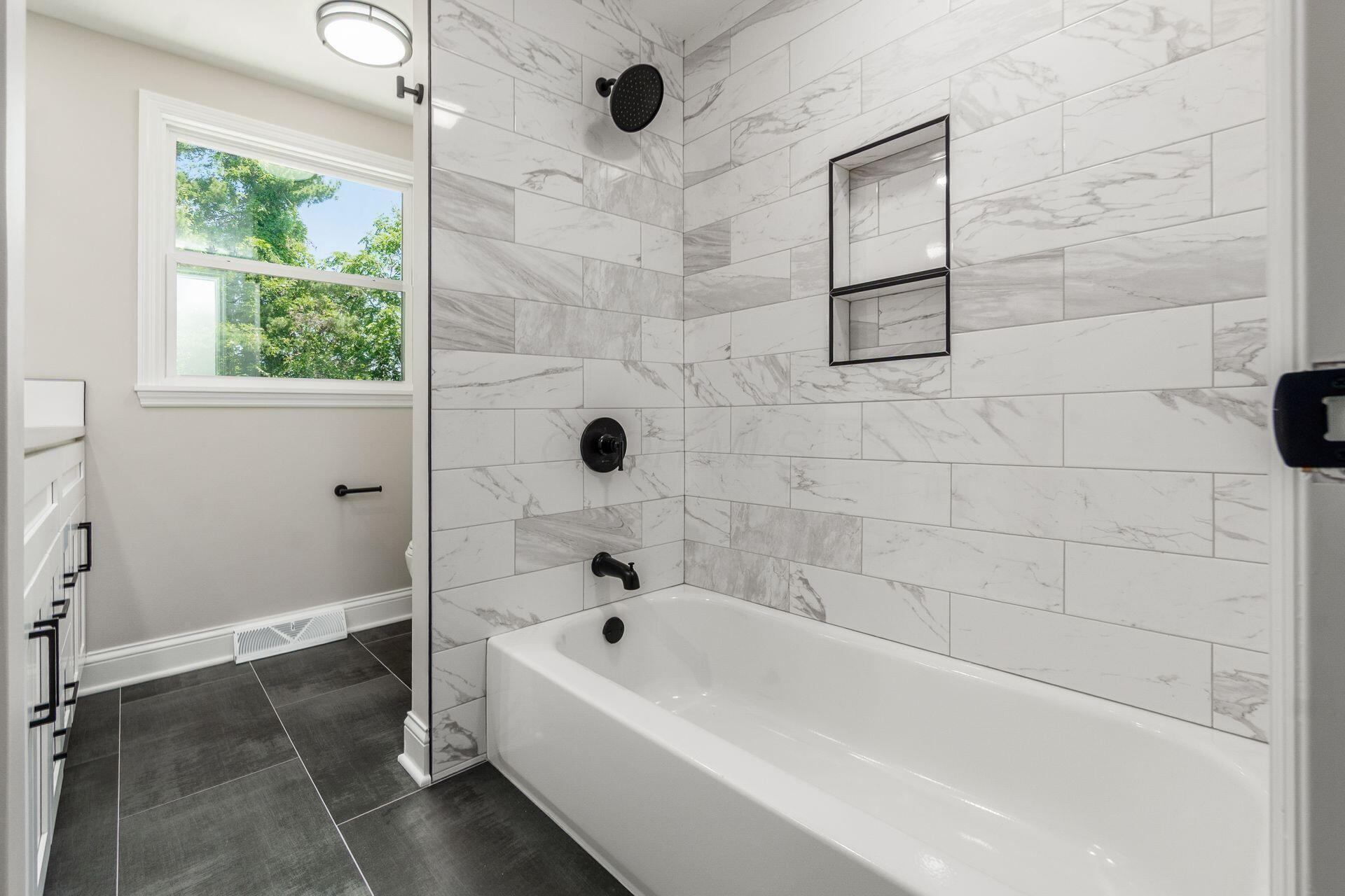 1120 Fairway Boulevard