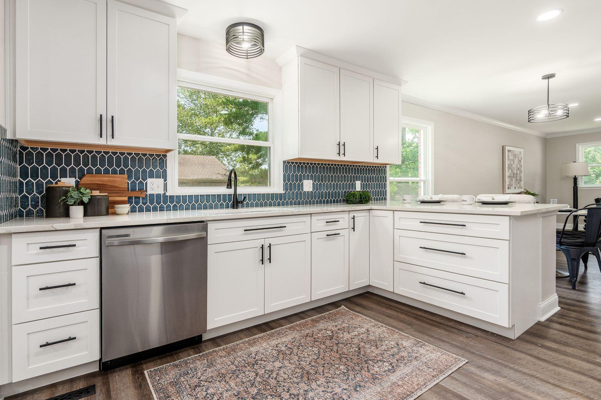 1120 Fairway Boulevard