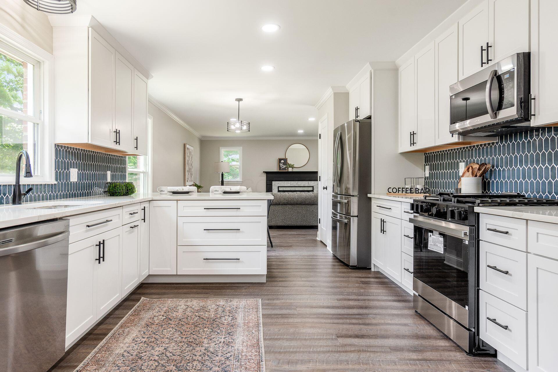 1120 Fairway Boulevard