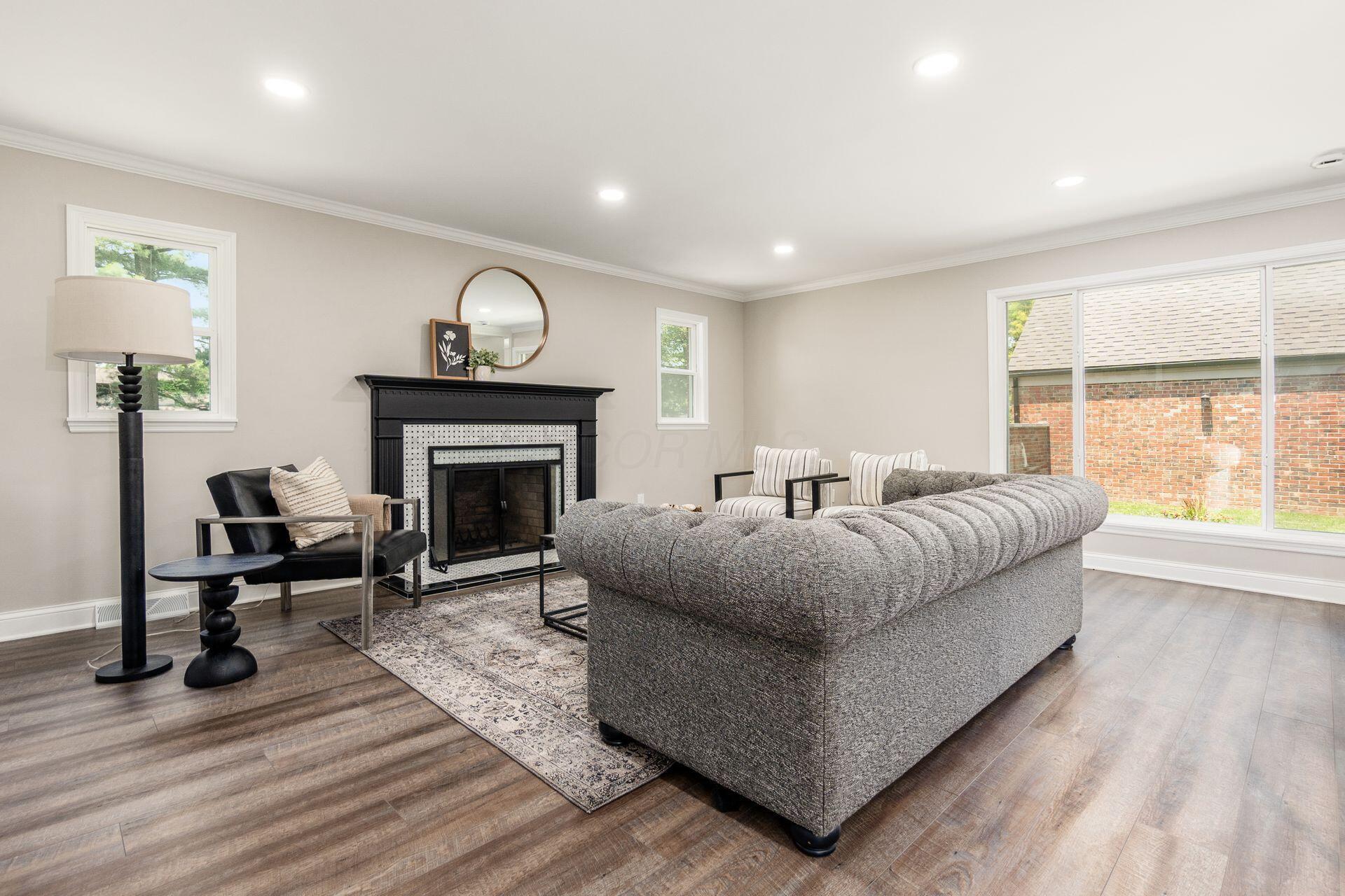 1120 Fairway Boulevard