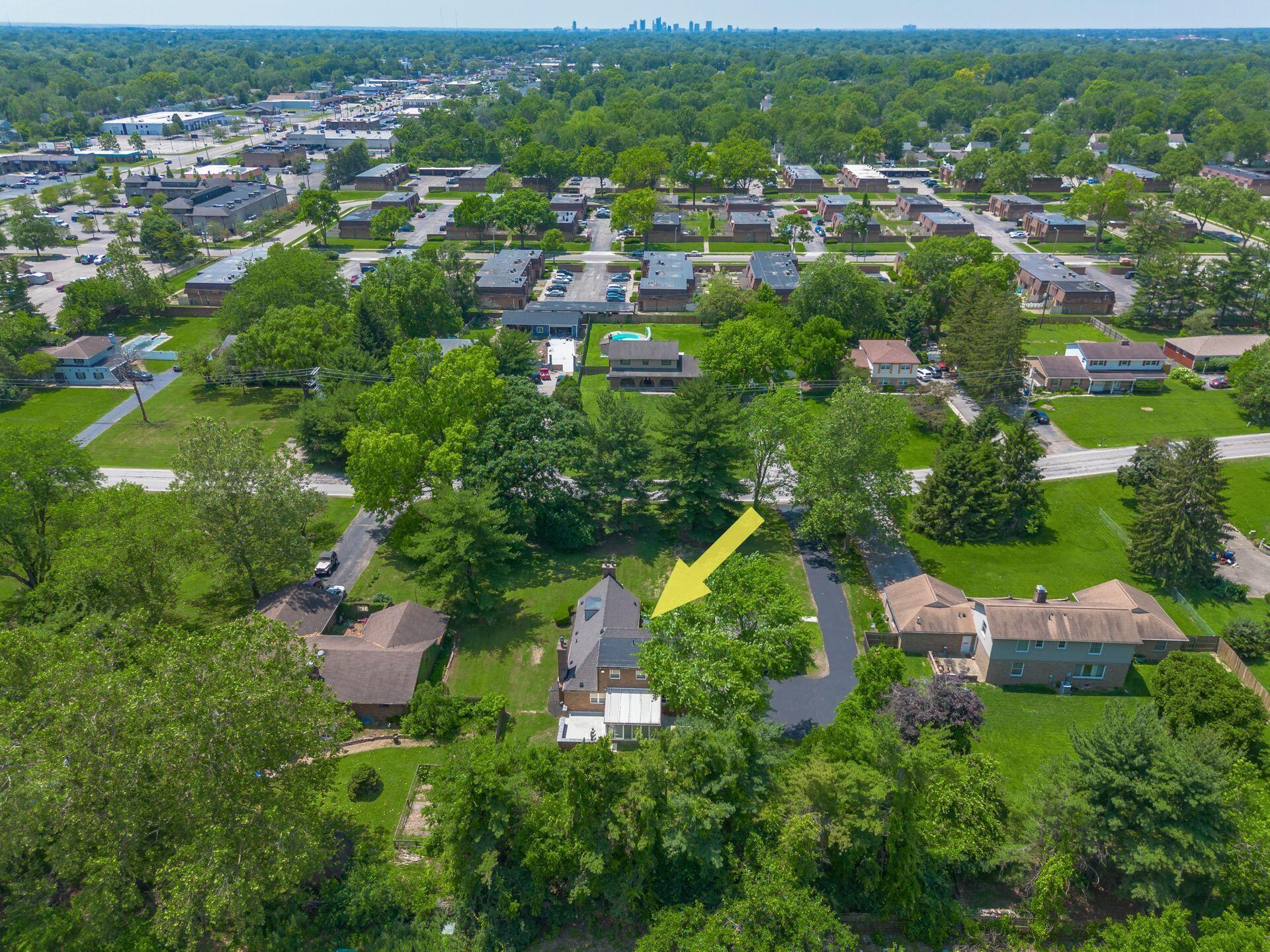 1120 Fairway Boulevard