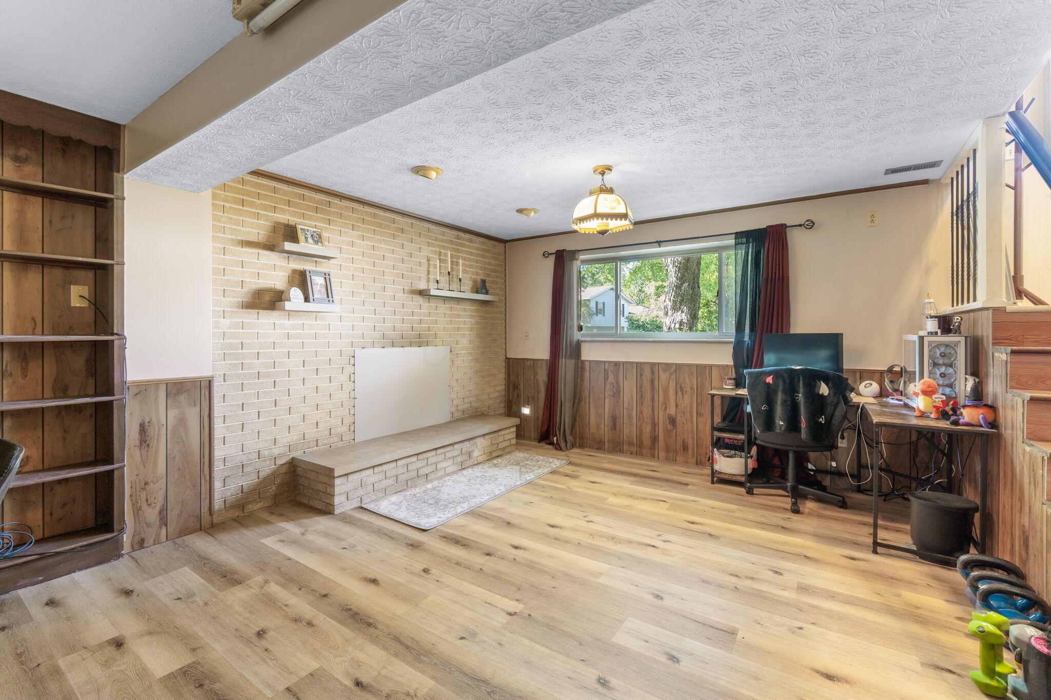 1981 Torchwood Drive