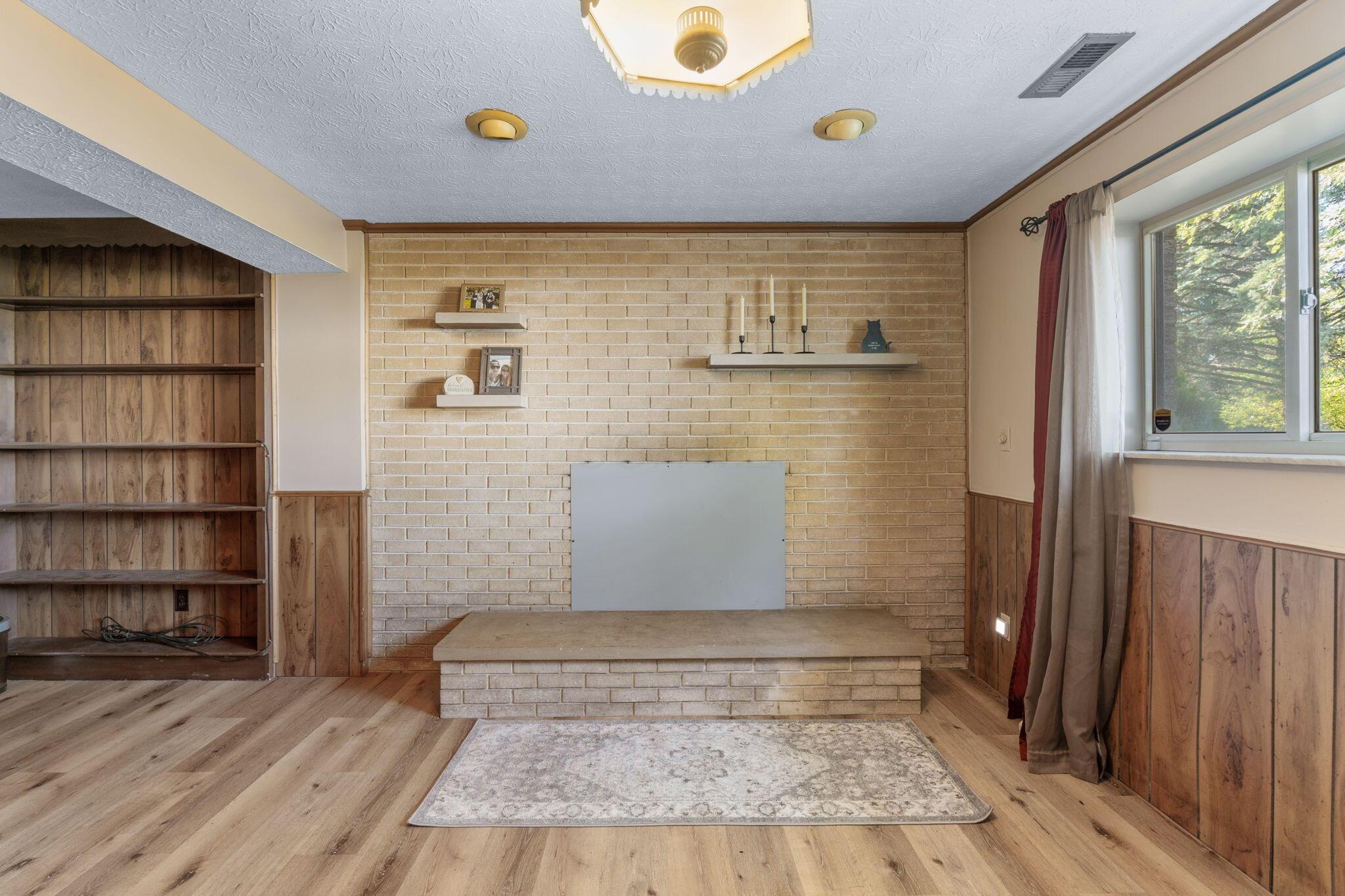 1981 Torchwood Drive