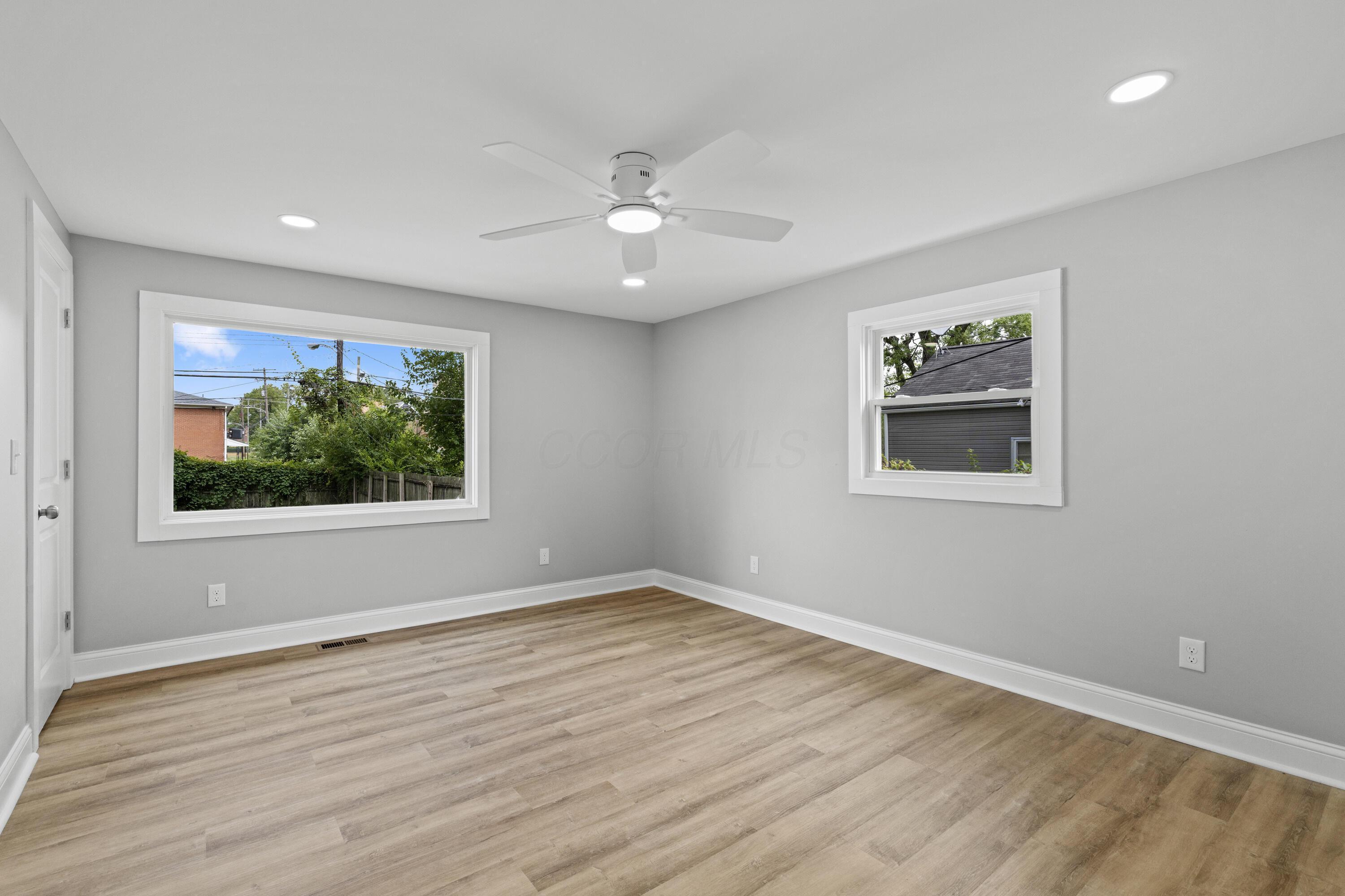 1888 E North Broadway Street