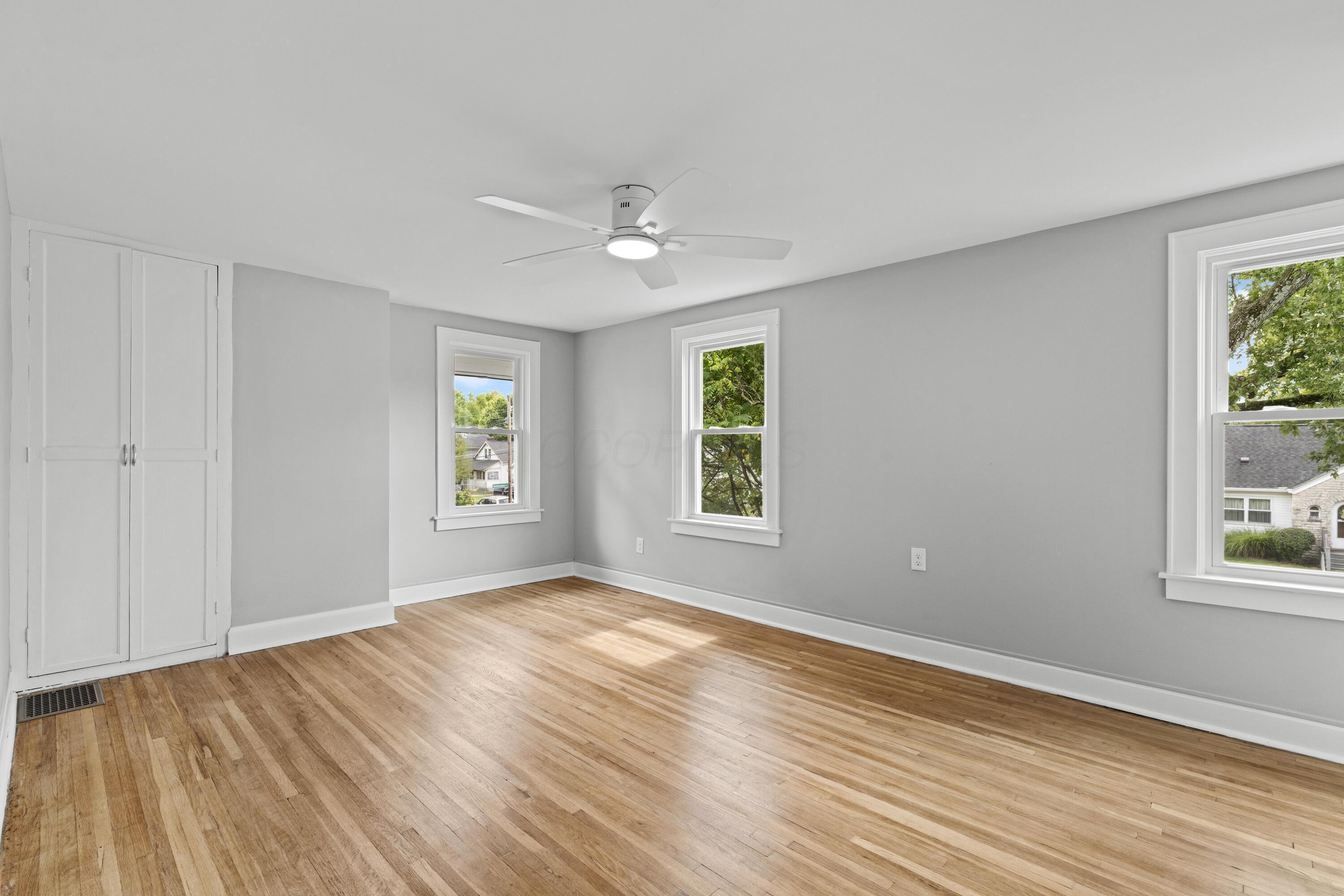 1888 E North Broadway Street