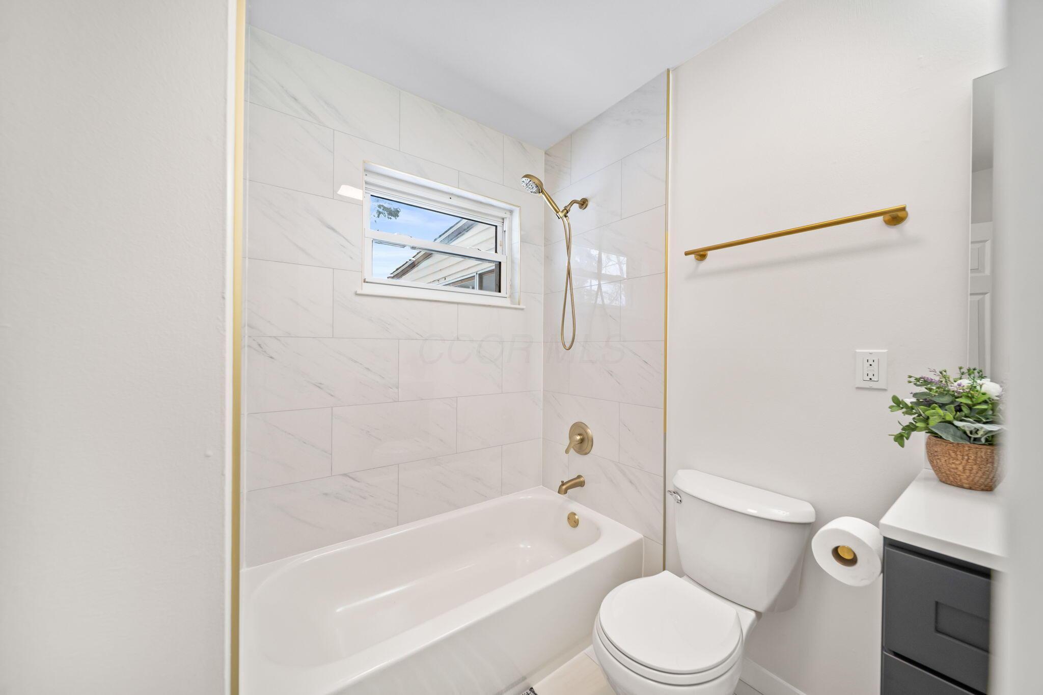 2942 Arrowhead Court