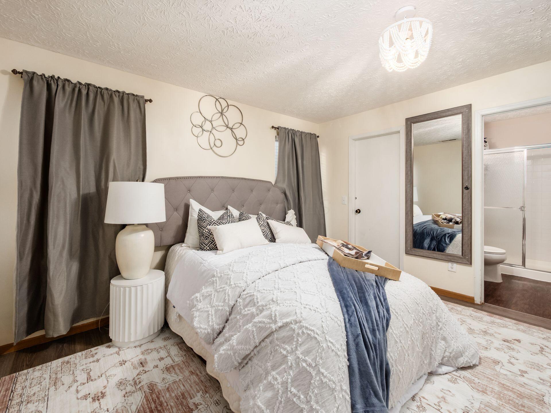 683 Perilous Place, 3