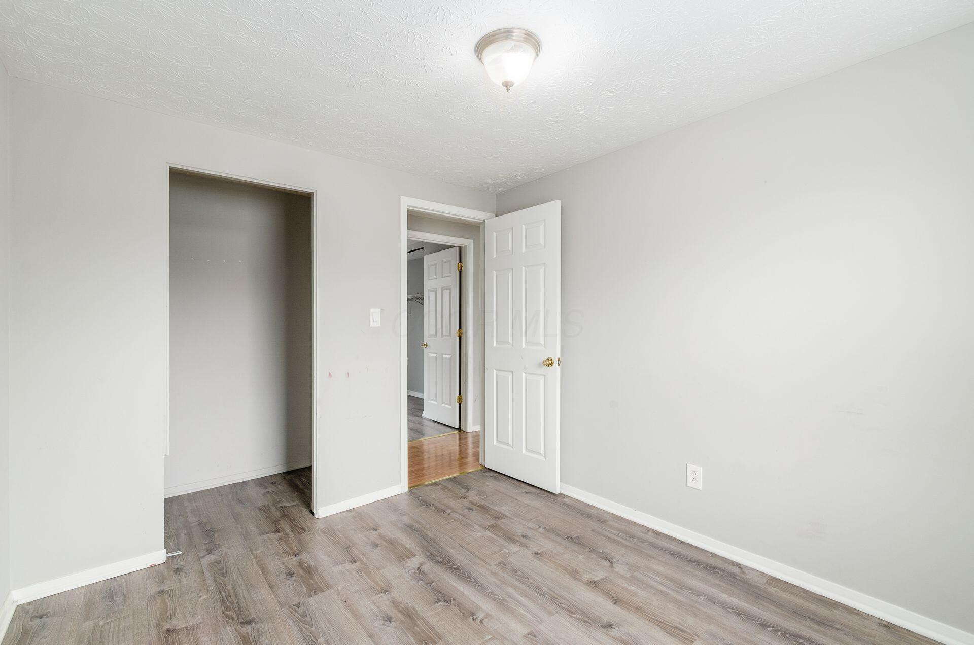 1722 Hollow Run Drive