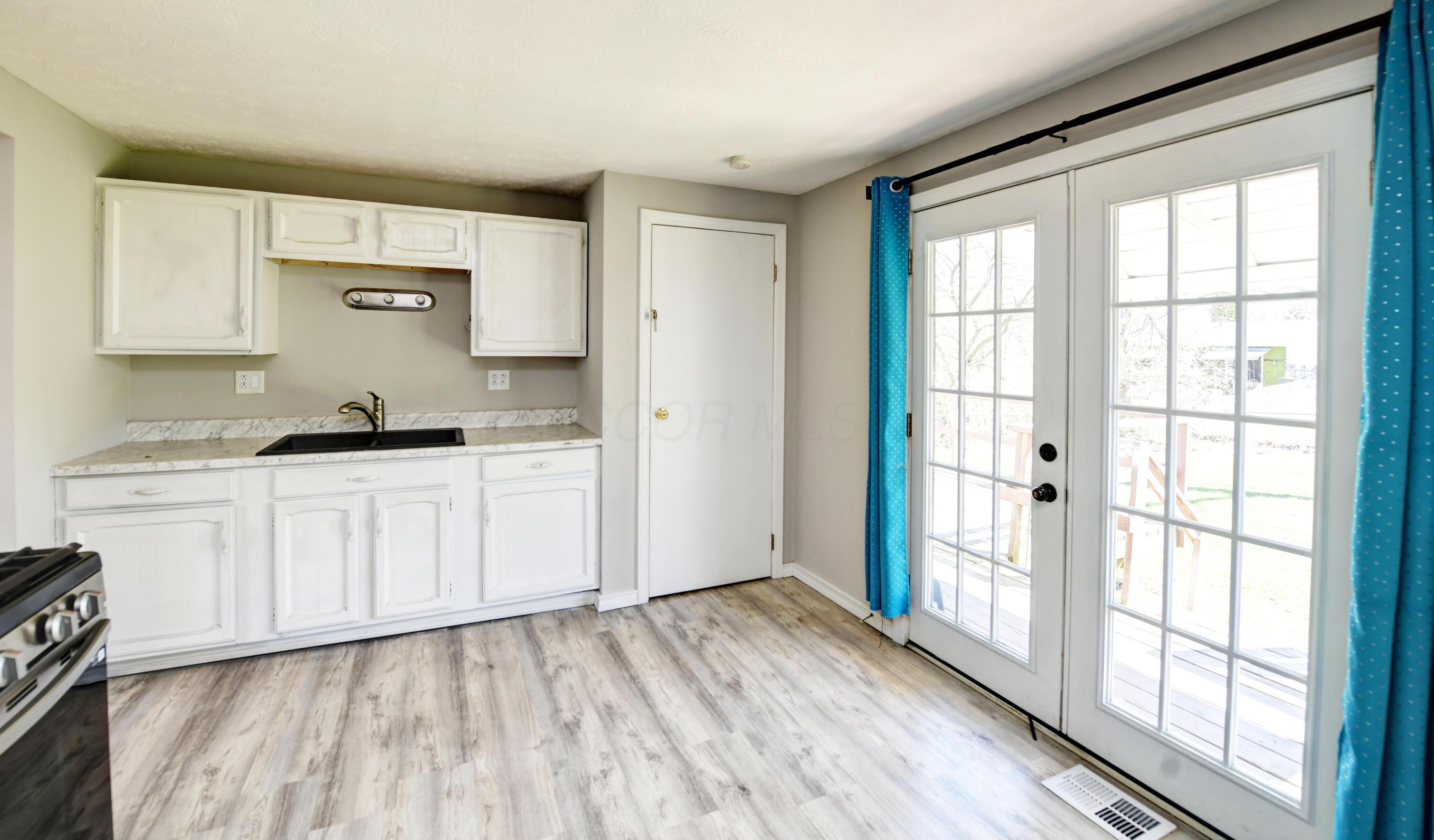 1722 Hollow Run Drive