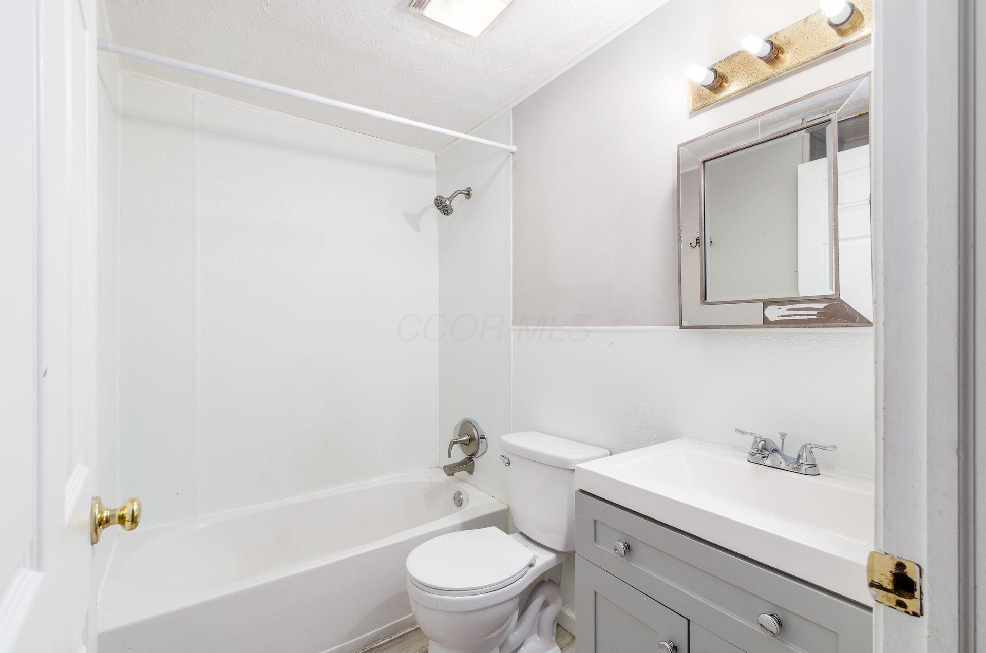 1722 Hollow Run Drive