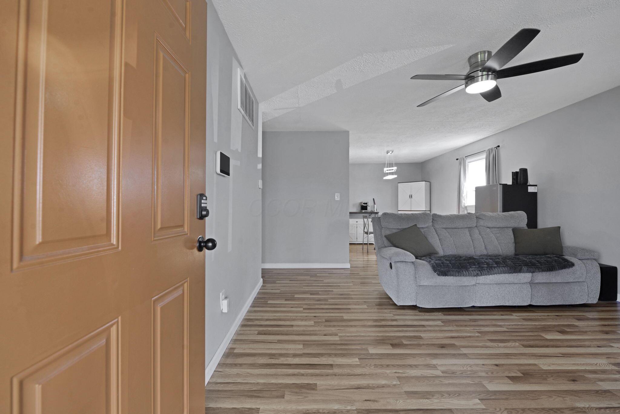 1976 Westfield Drive S