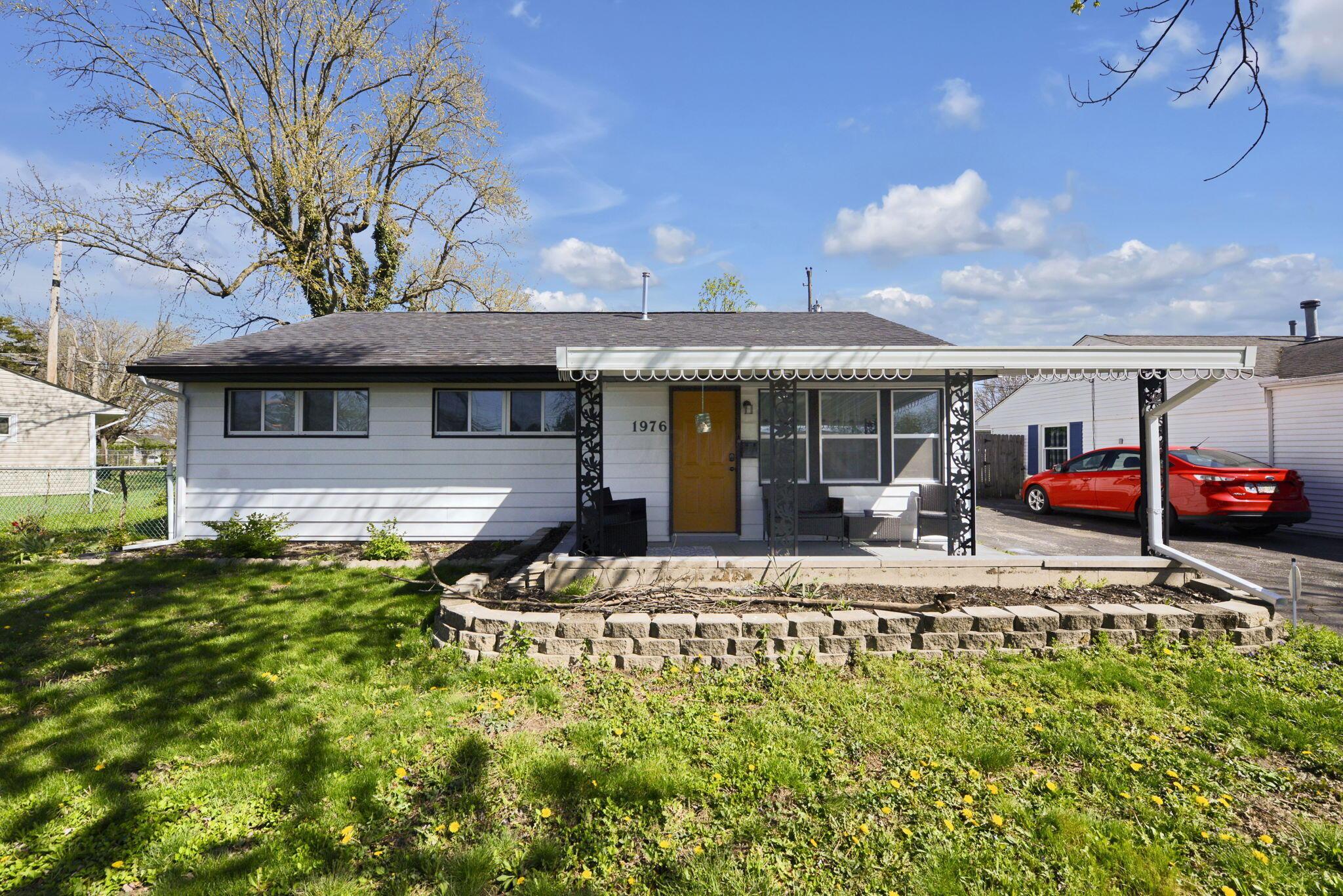 1976 Westfield Drive S