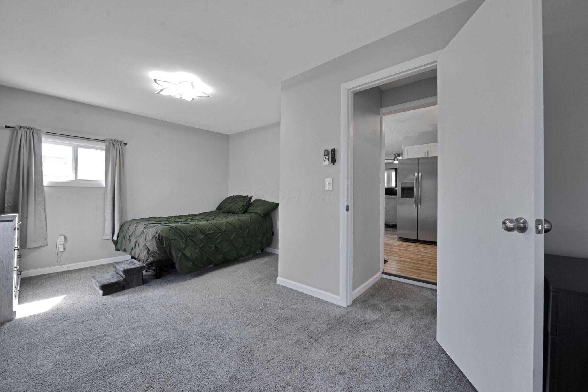 1976 Westfield Drive S