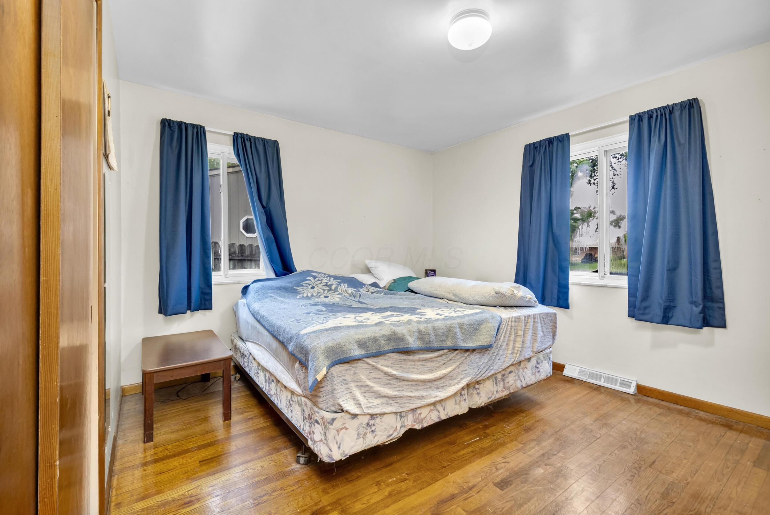 117 Charward Road SW