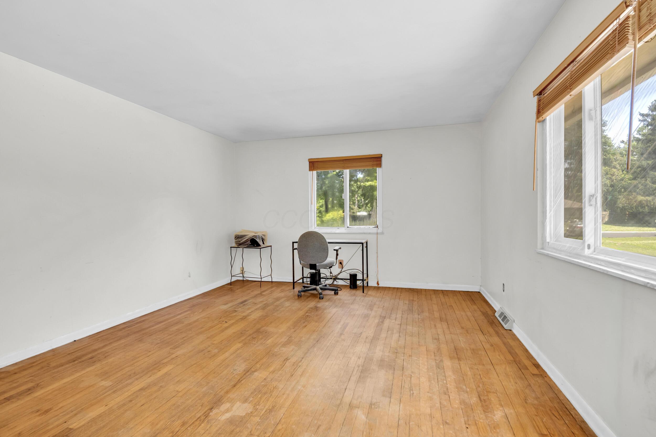 117 Charward Road SW