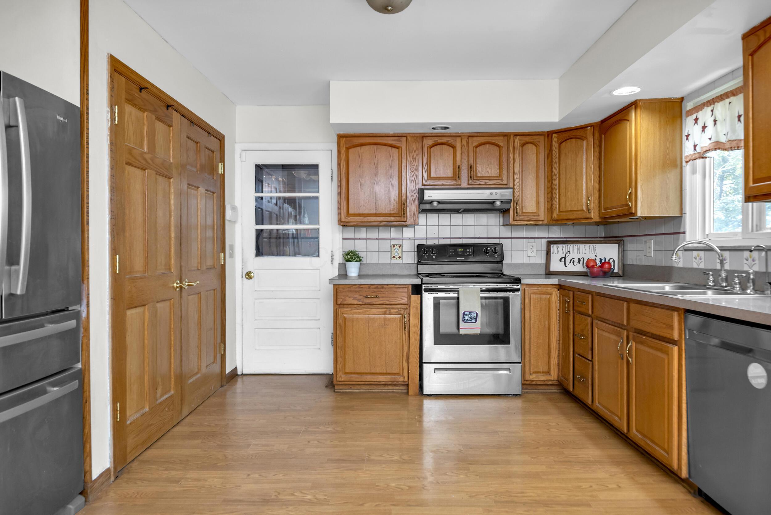 117 Charward Road SW
