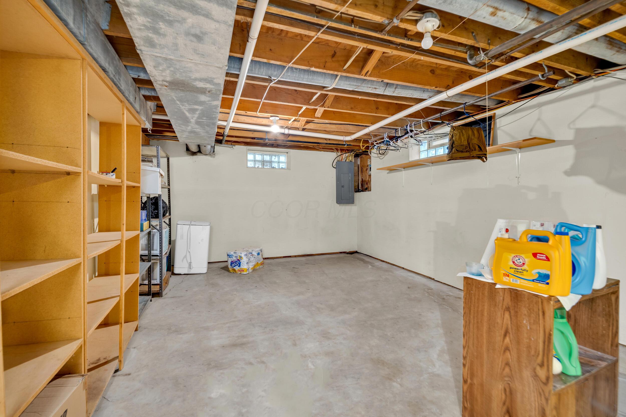 117 Charward Road SW