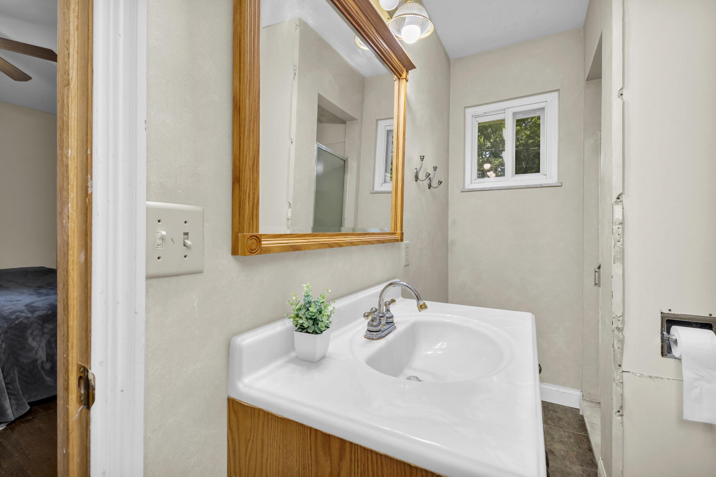 117 Charward Road SW
