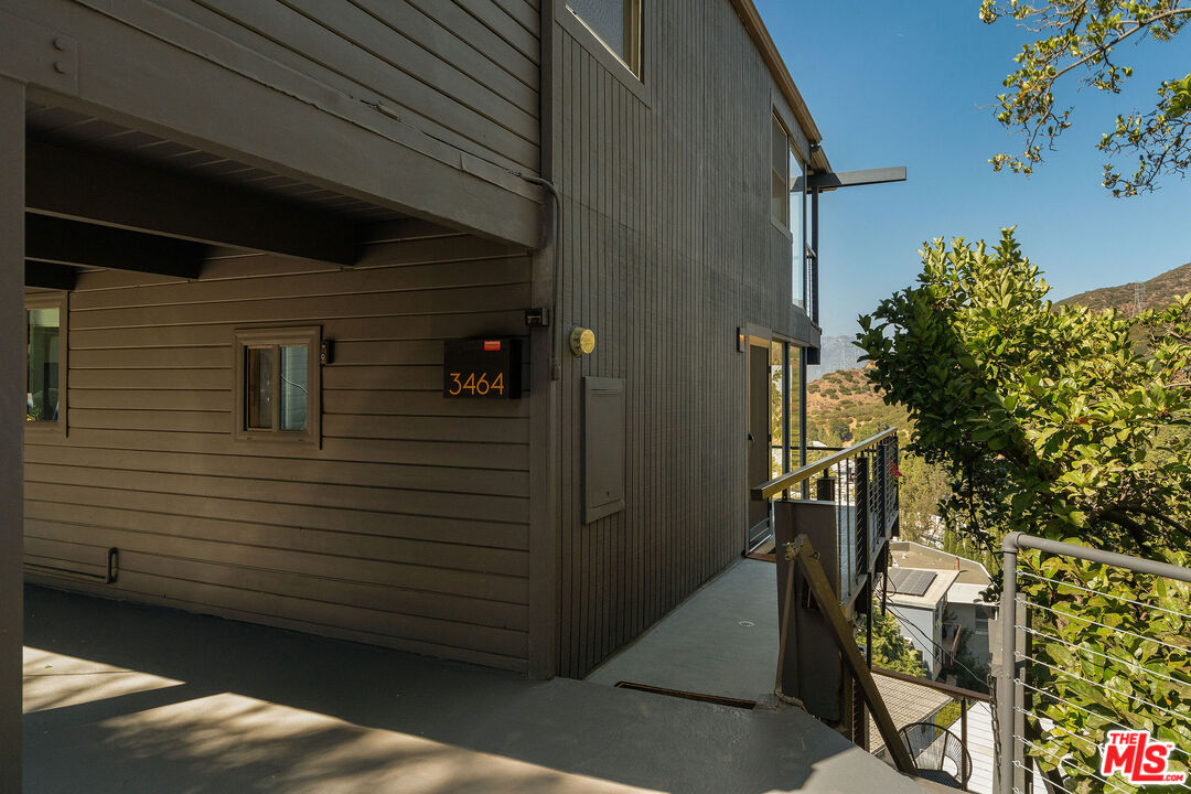3464 Troy Dr