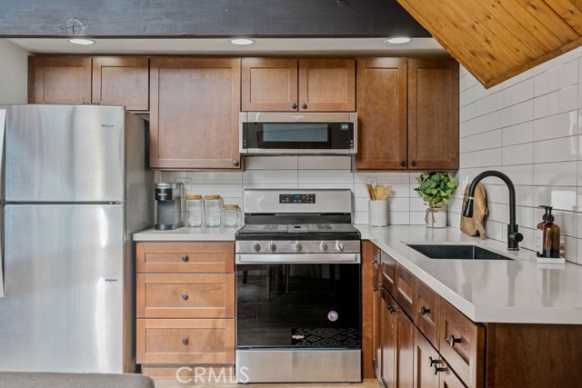 26364 Thunderbird DR