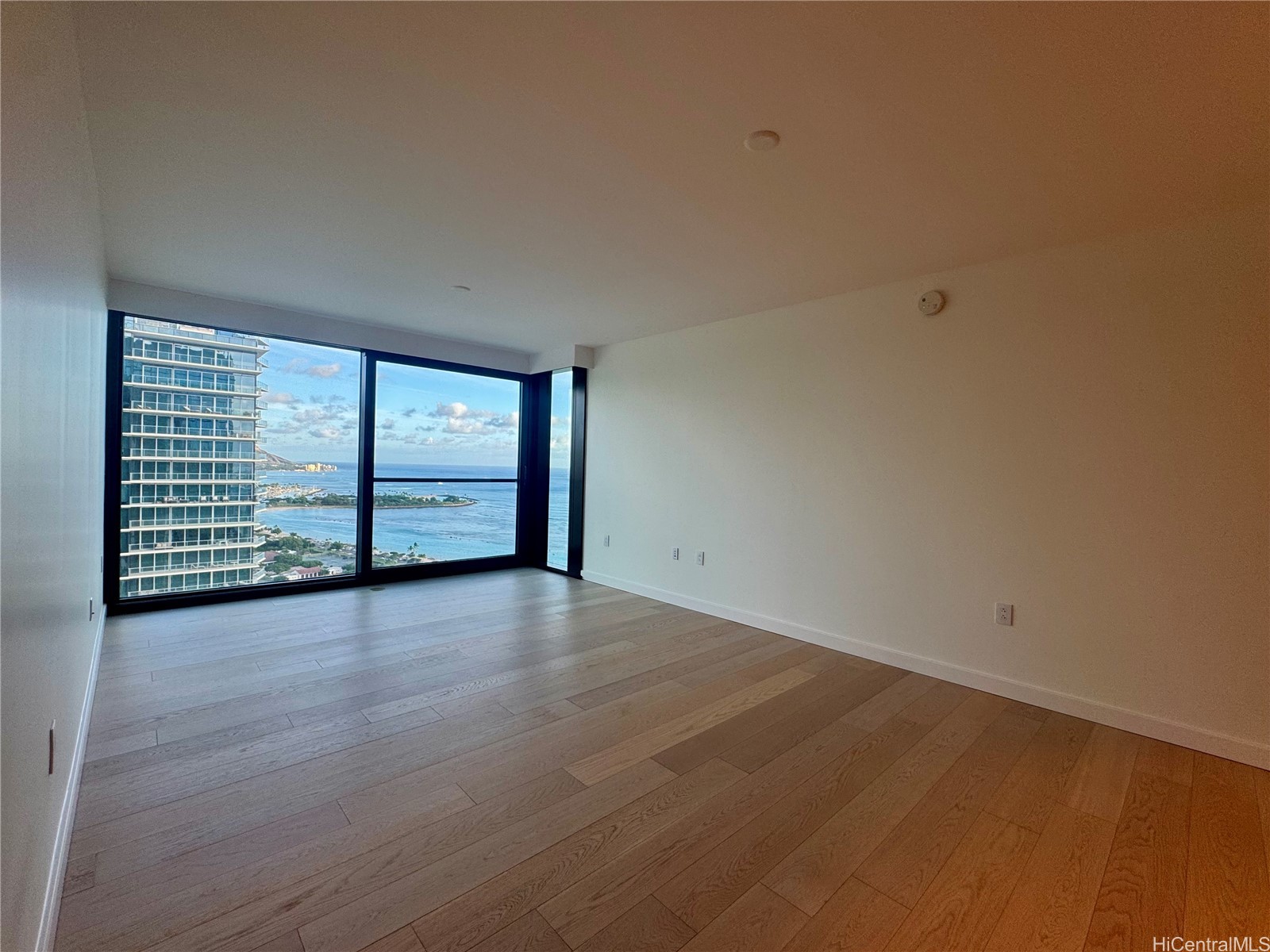1100 Ala Moana Boulevard 3202
