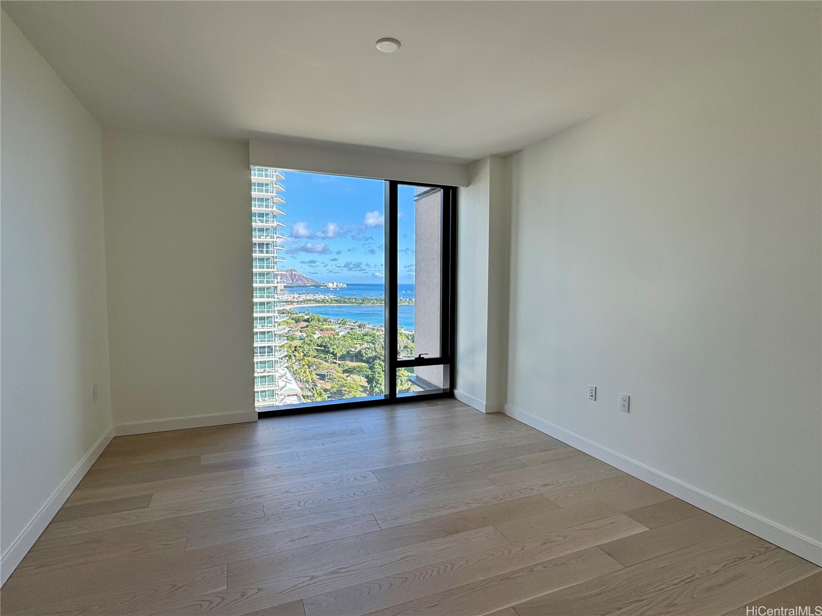 1100 Ala Moana Boulevard 2102