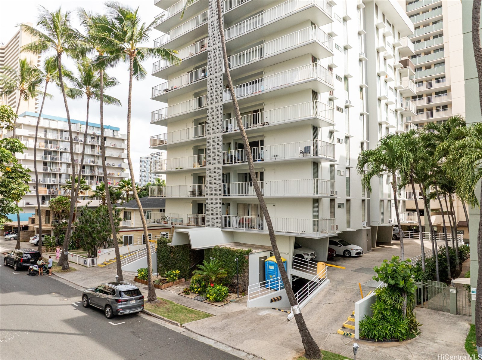 2222 Aloha Drive 104