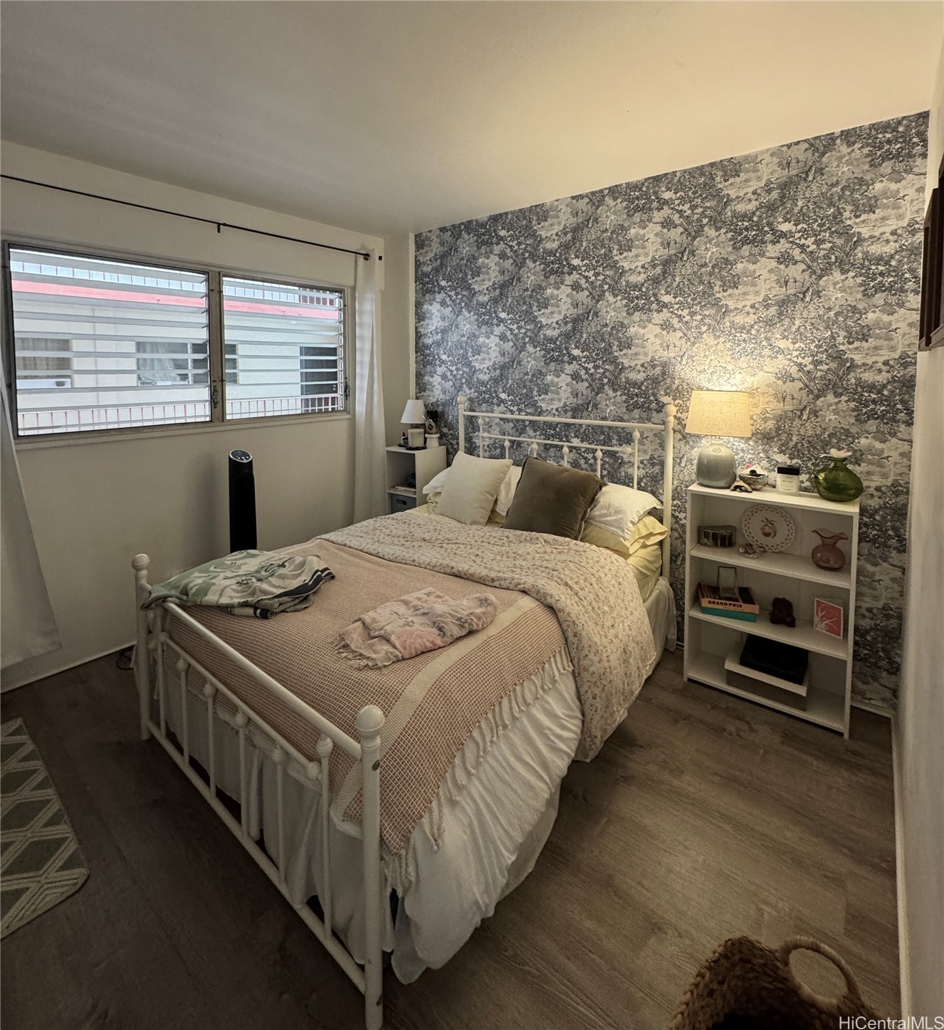 222 Kaiulani Avenue 303