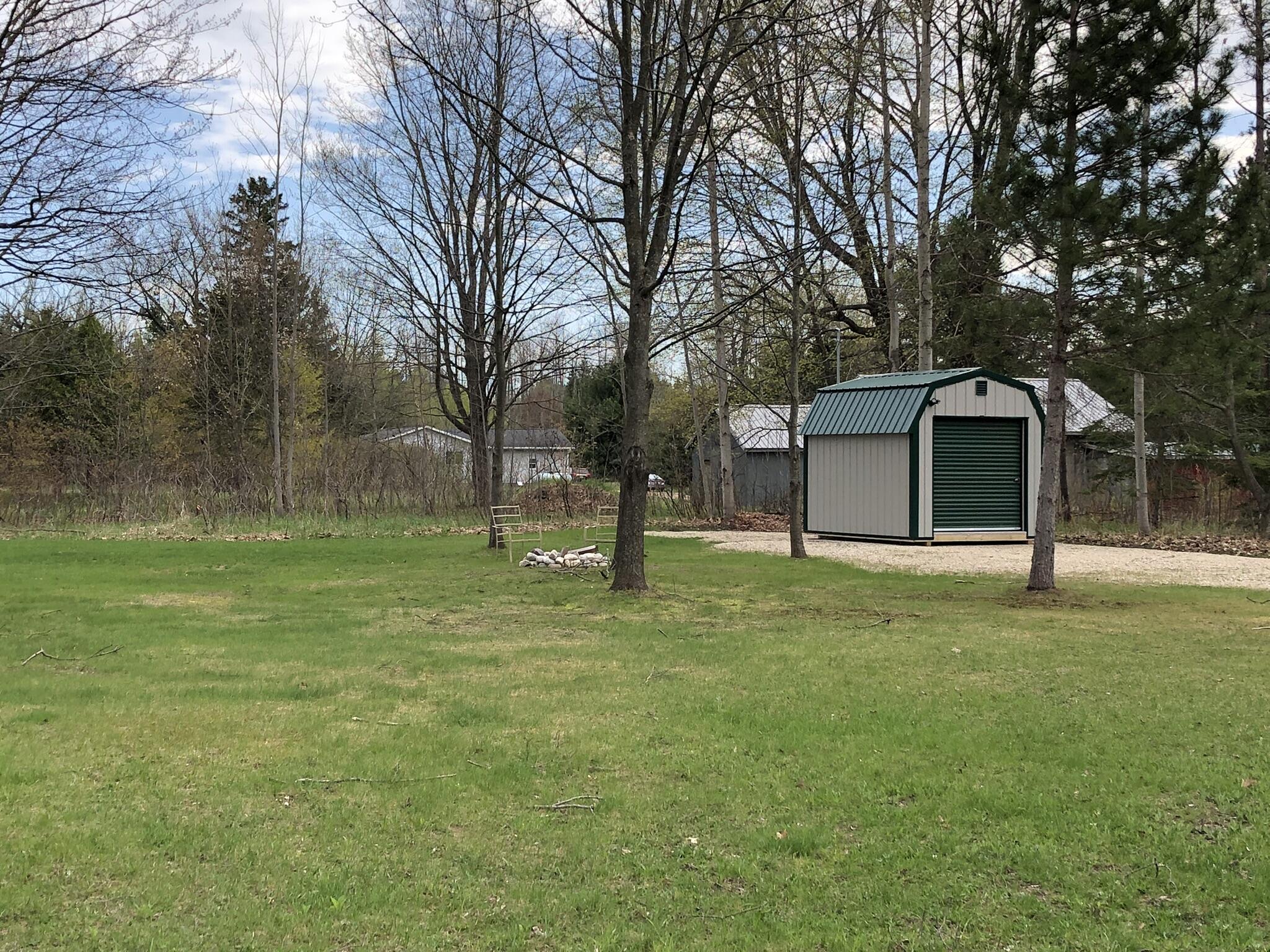 6398 E Gill Road, 03-06-15-100-008