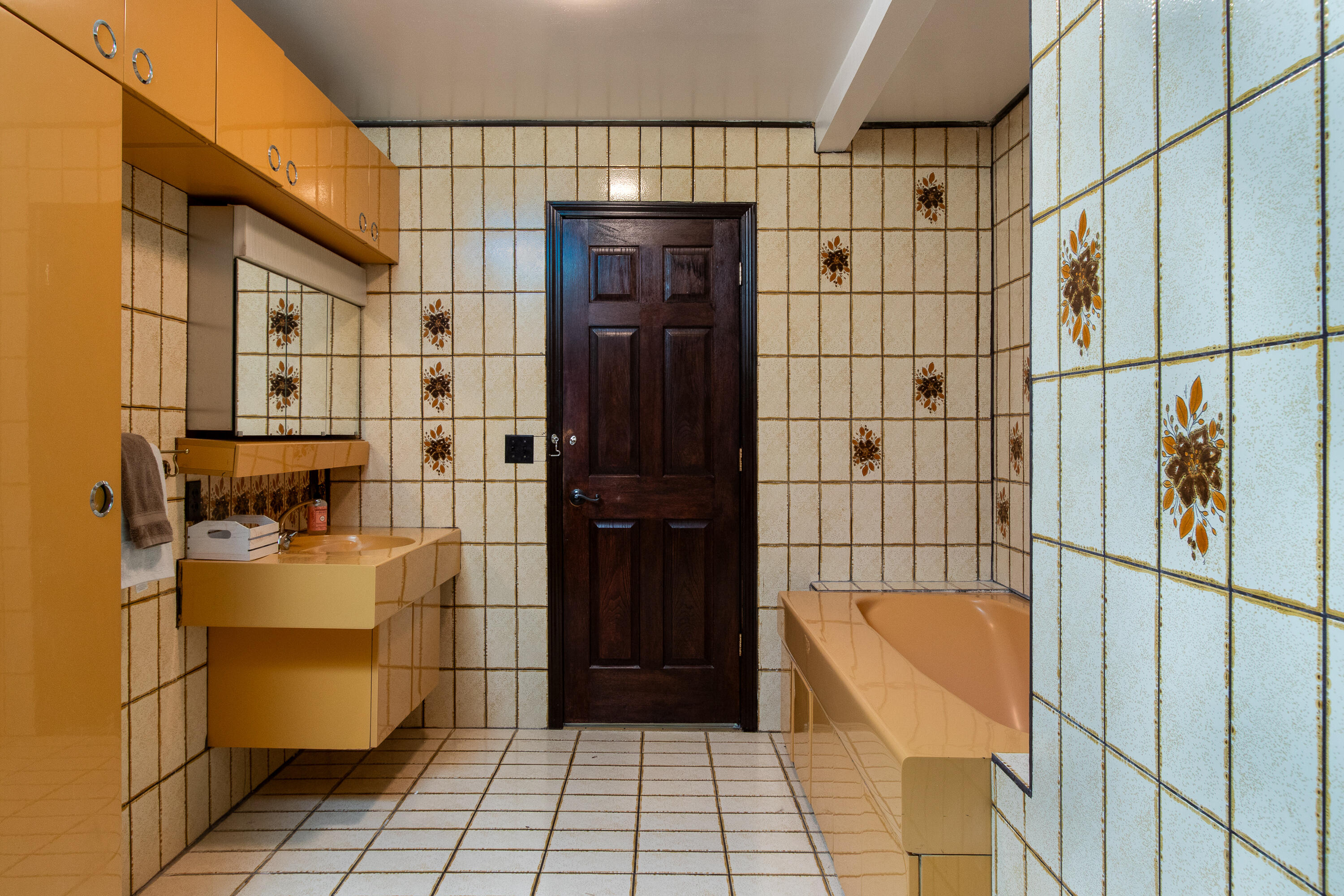 4580 Pangbuin Street