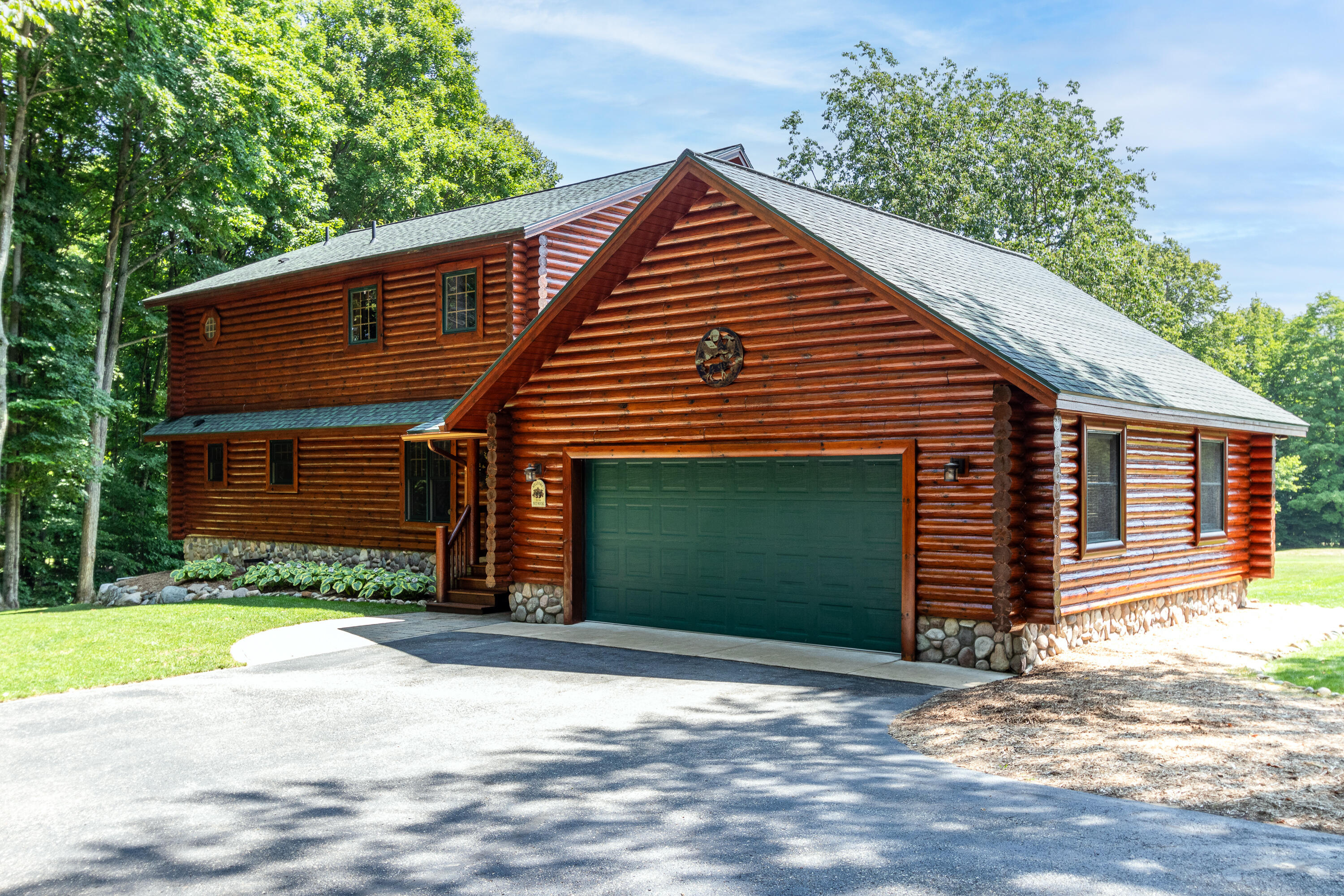 1726 Stonehedge Court